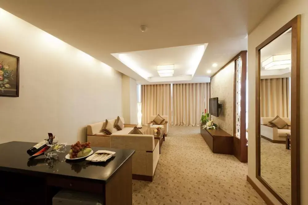 Executive Suite in Muong Thanh Grand Xa La Hotel