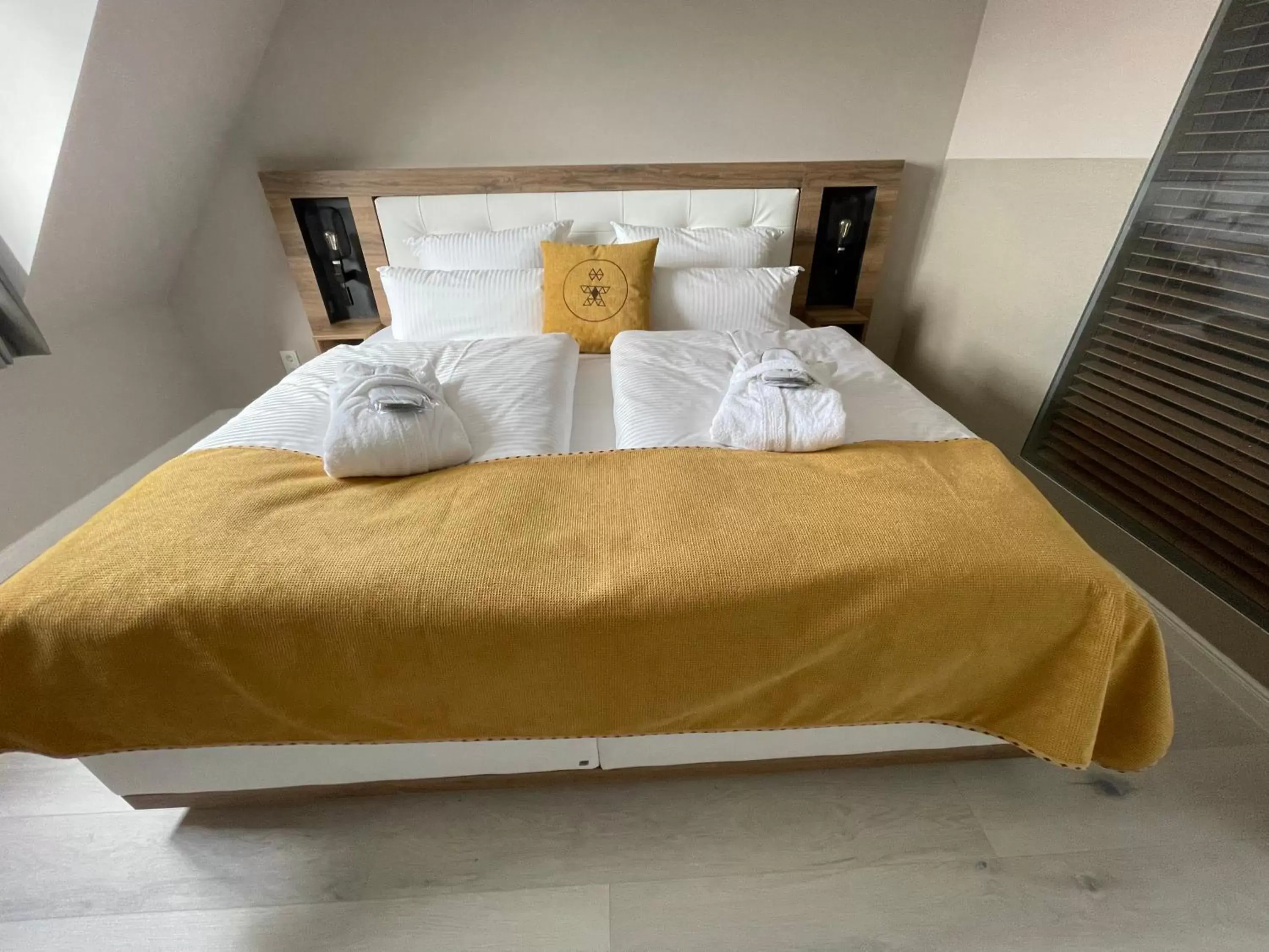 One-Bedroom Apartment - single occupancy in DAS KEHRS - Hotel auf dem Petersberg One-Bedroom Apartment - single occupancy in DAS KEHRS - Hotel auf dem Petersberg