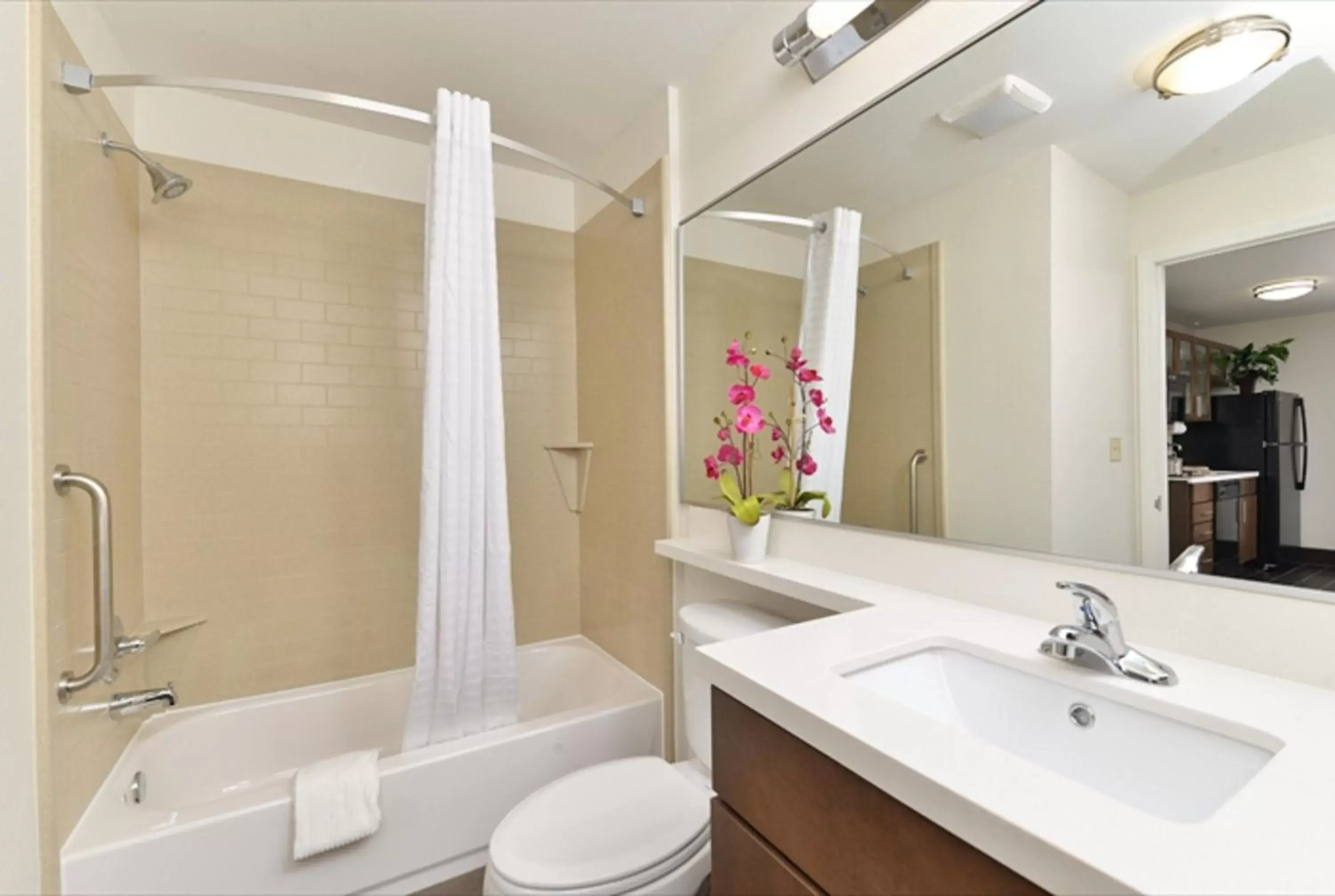 Bathroom in Candlewood Suites Houma, an IHG Hotel