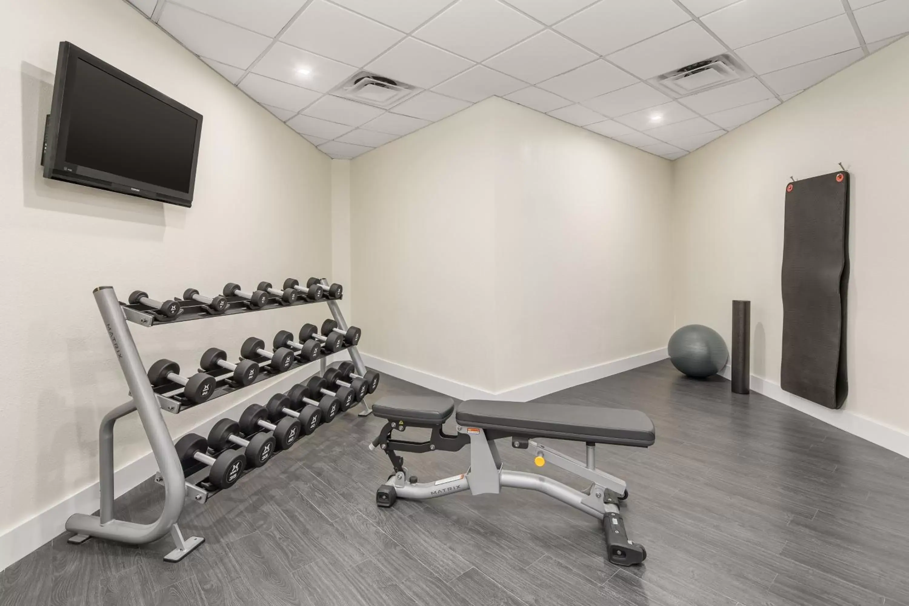 Fitness centre/facilities, Fitness Center/Facilities in Crowne Plaza Orlando - Lake Buena Vista, an IHG Hotel