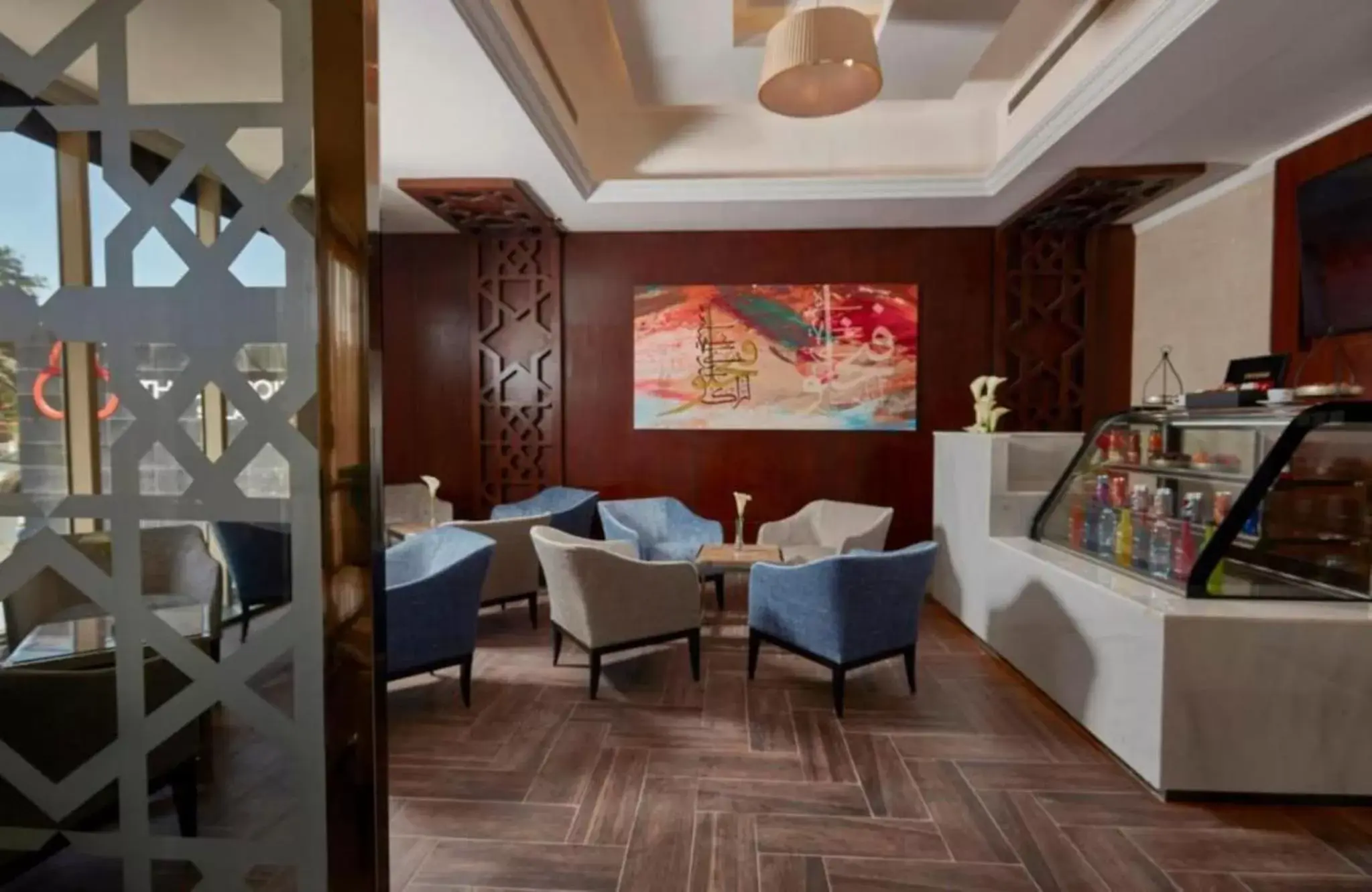 Restaurant/places to eat in Three Points Al Salama Restaurant/places to eat in Three Points Al Salama