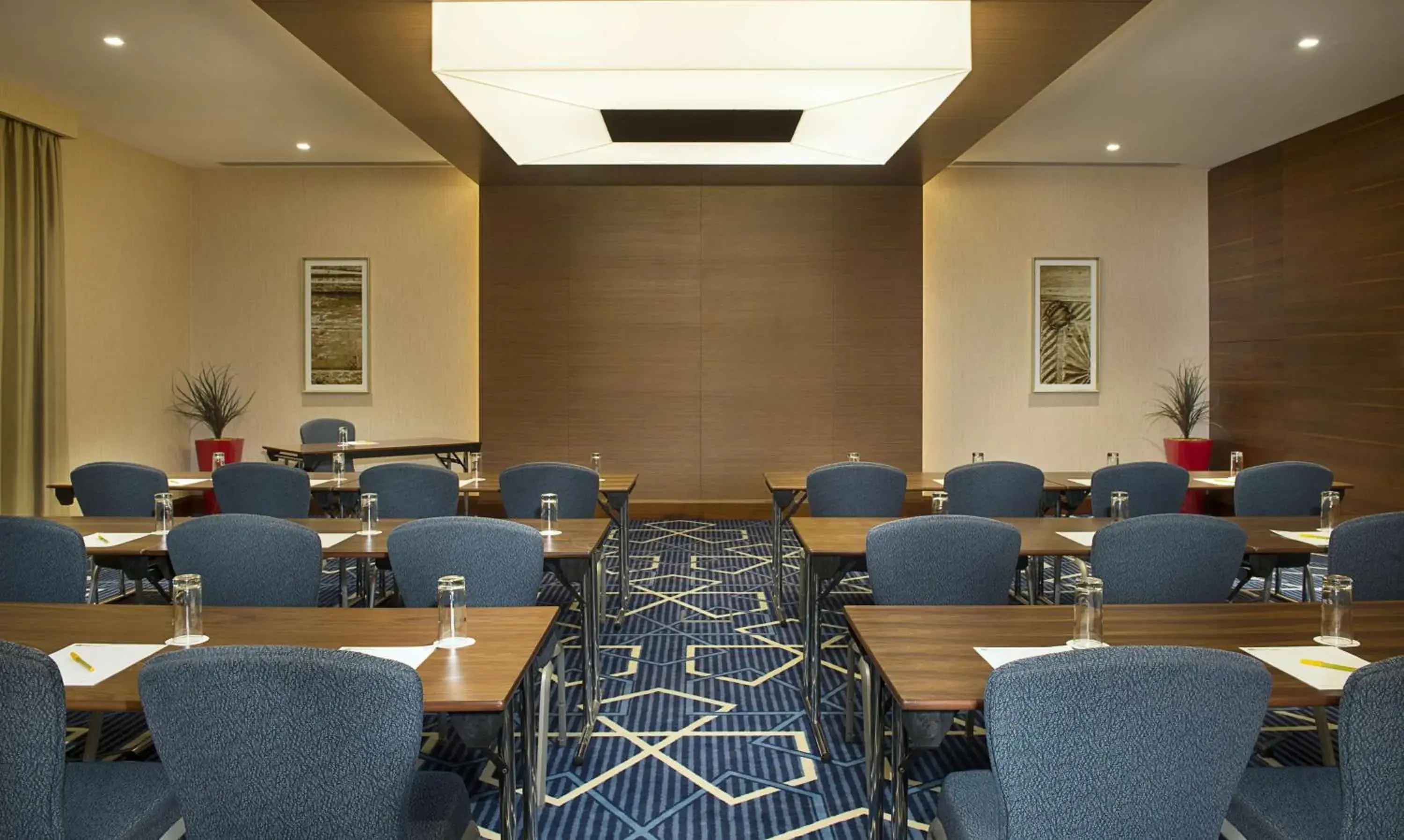Meeting/conference room in Hilton Garden Inn Dubai Al Mina - Jumeirah