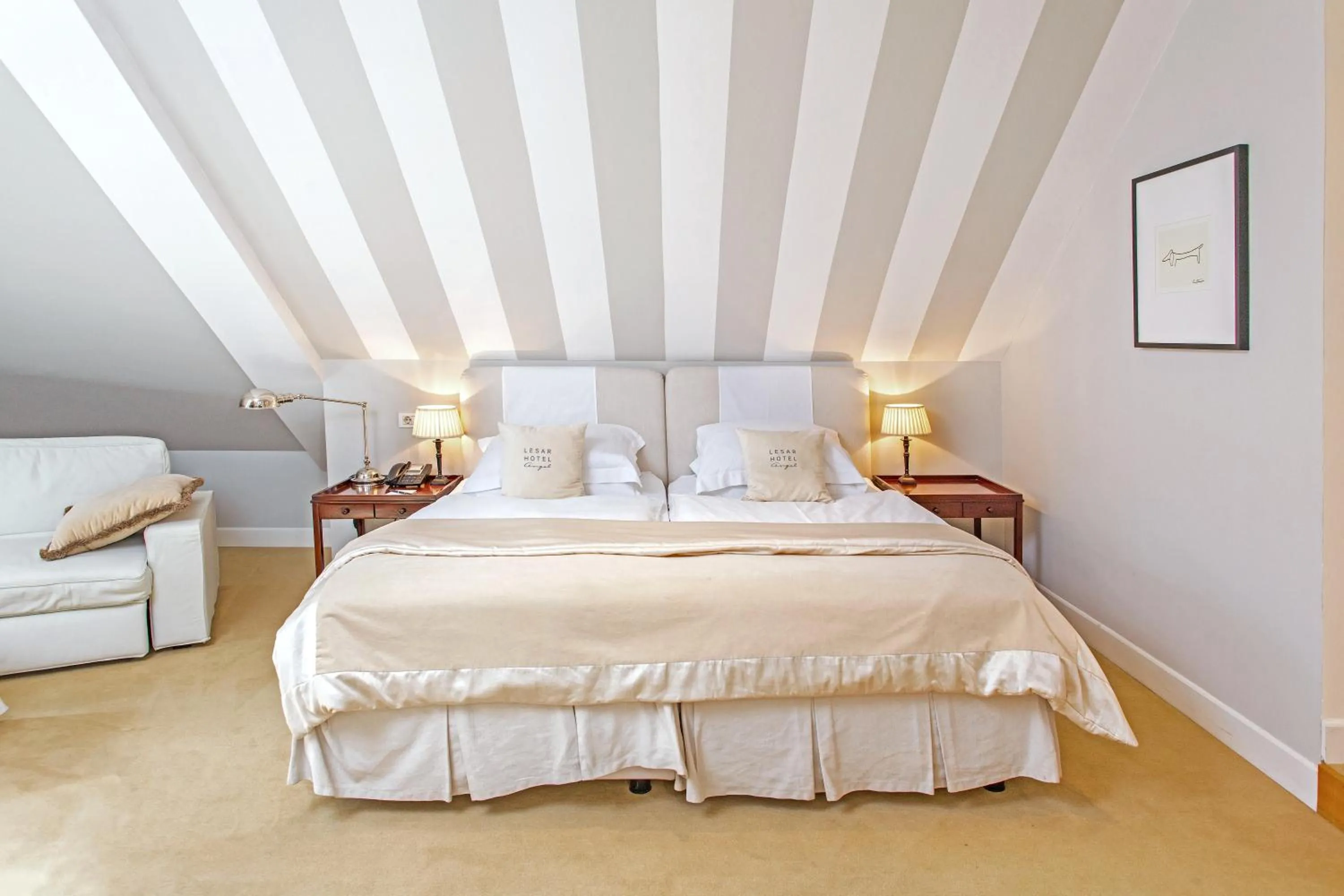 Bed in Lesar Hotel Angel - Member of Hip Hotels