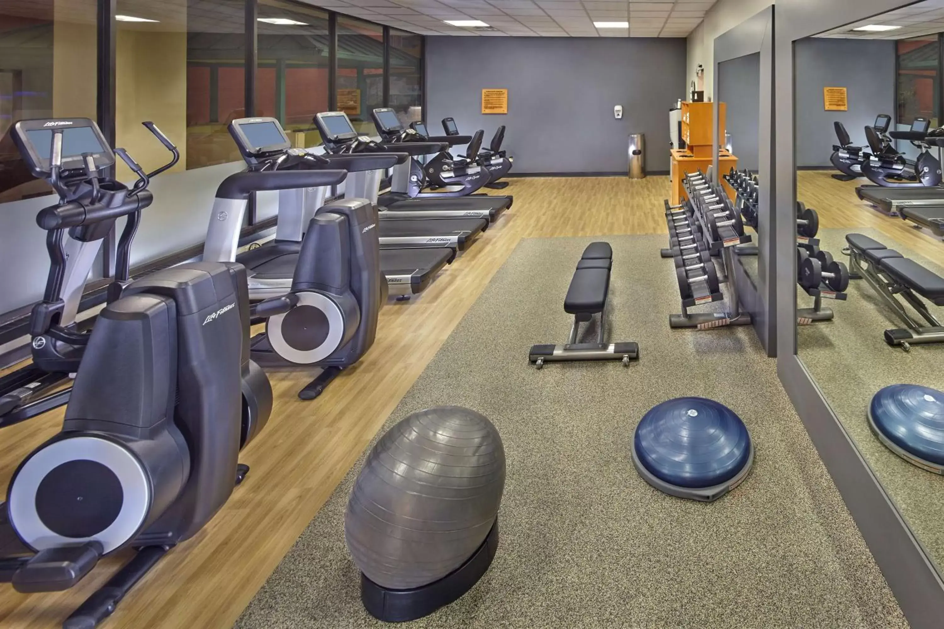 Fitness centre/facilities, Fitness Center/Facilities in DoubleTree by Hilton Little Rock