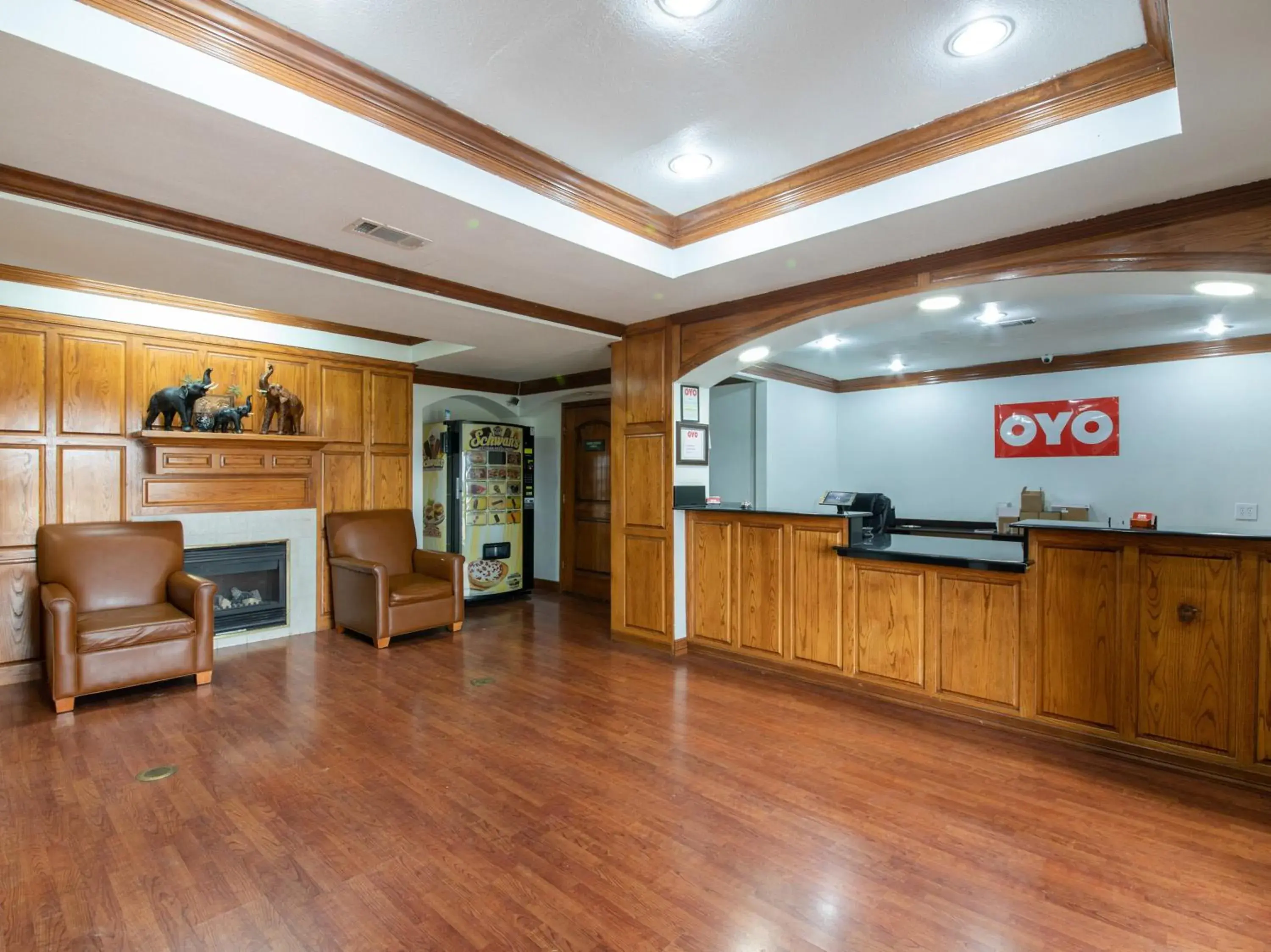 Lobby or reception, Lobby/Reception in OYO Hotel Irving DFW Airport North