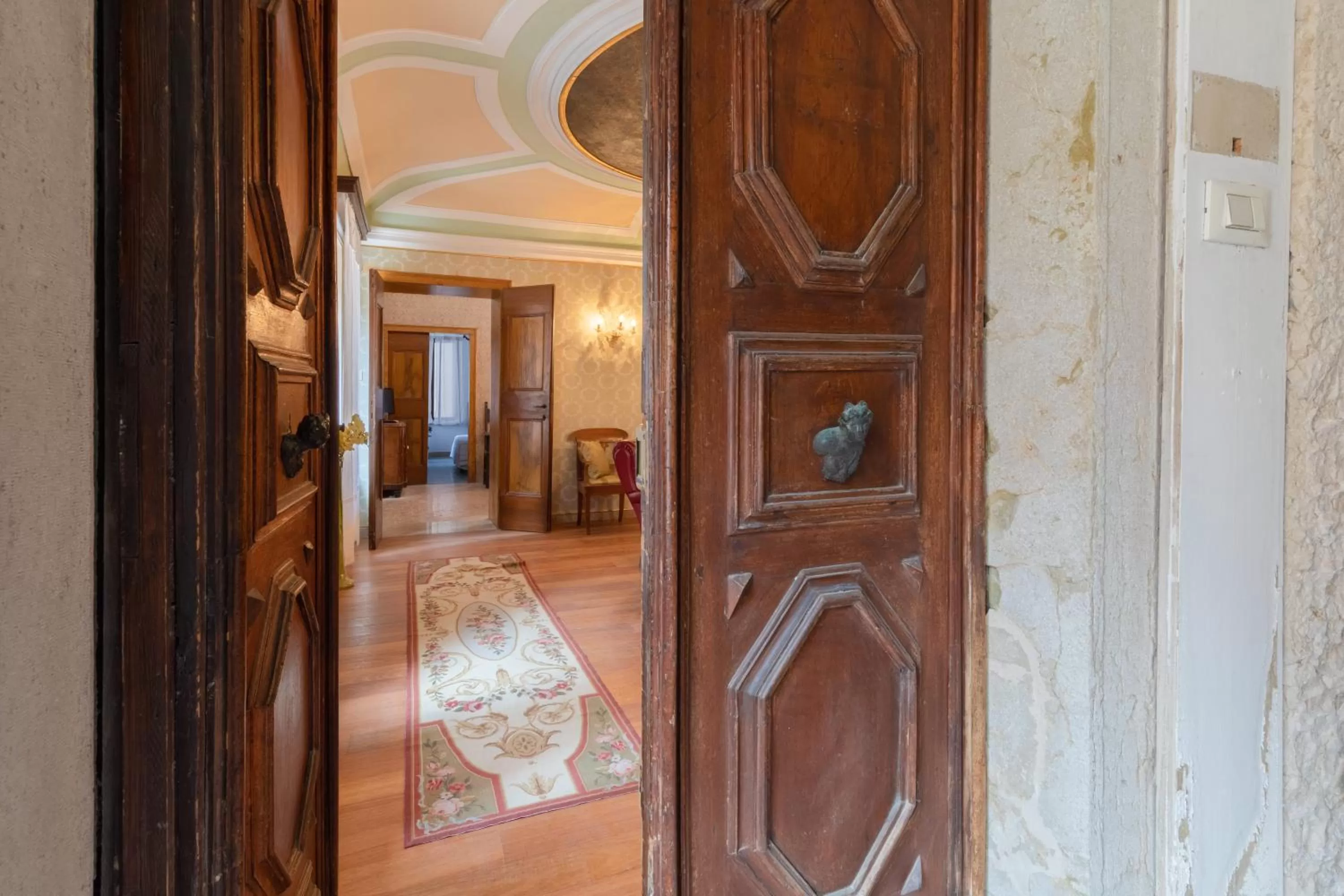 Facade/entrance, Bed in Hotel Mezzo Pozzo