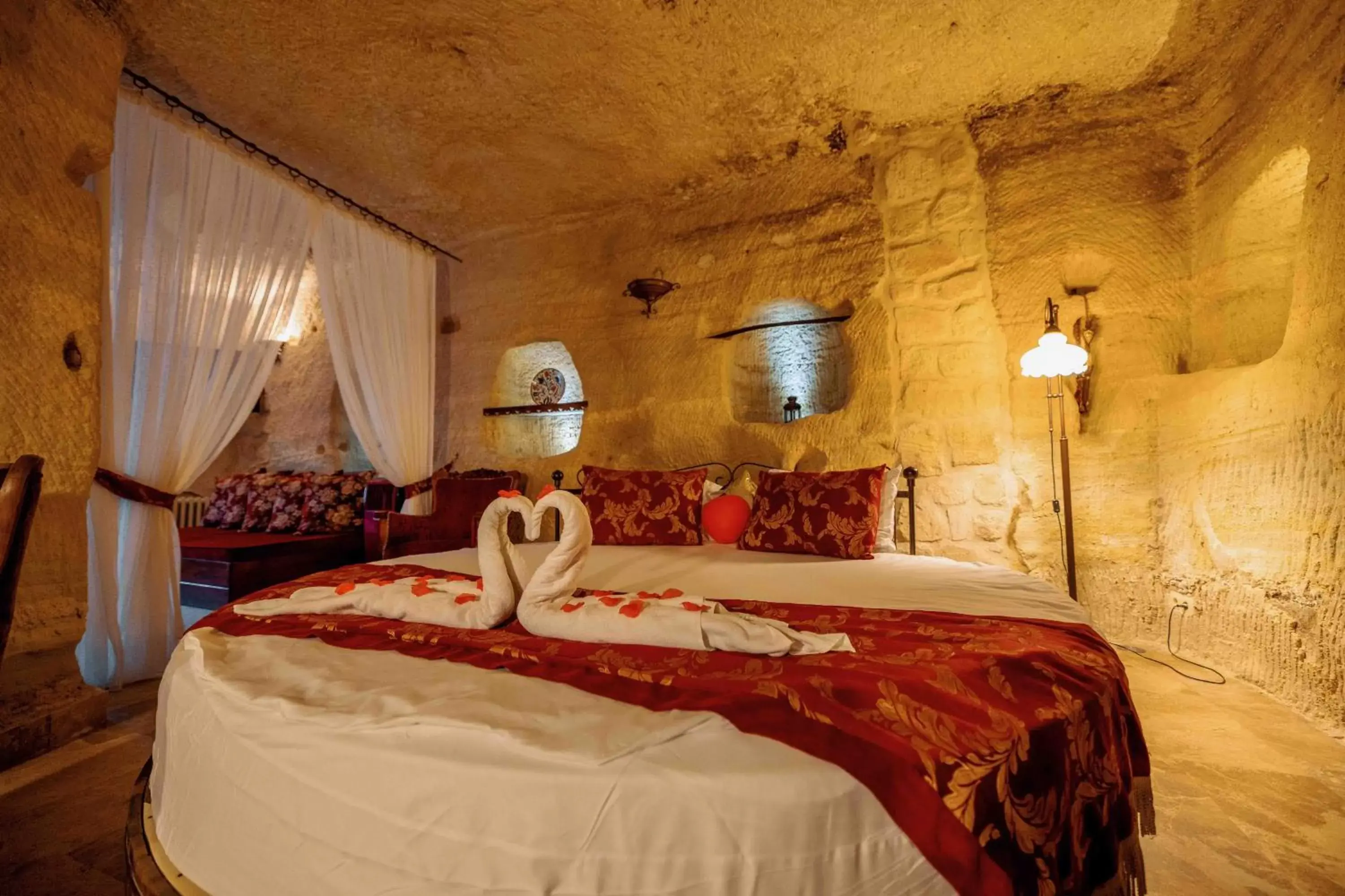 King Suite in Mithra Cave Hotel