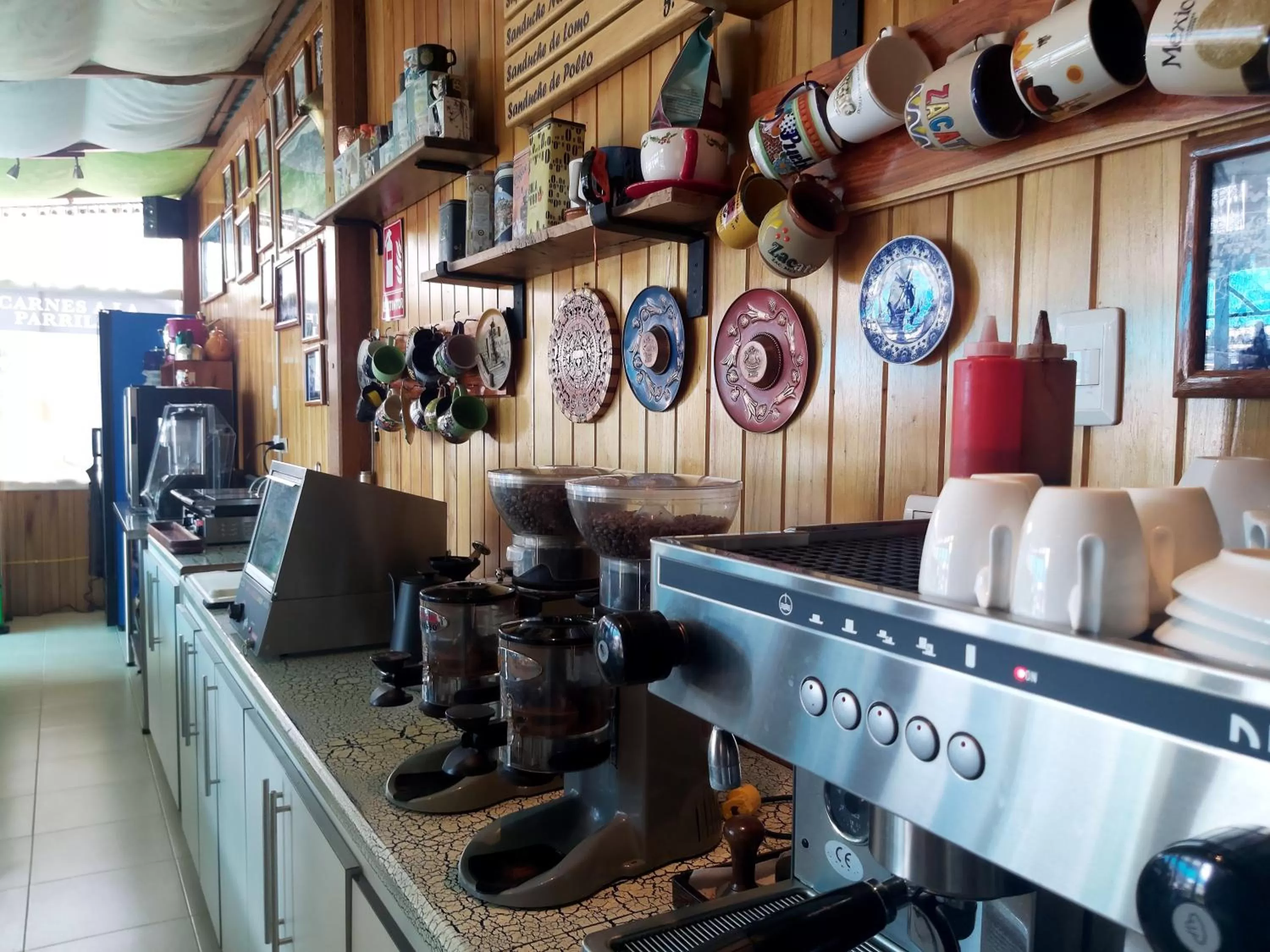 Restaurant/places to eat, Kitchen/Kitchenette in Mirador de Bellavista Riobamba