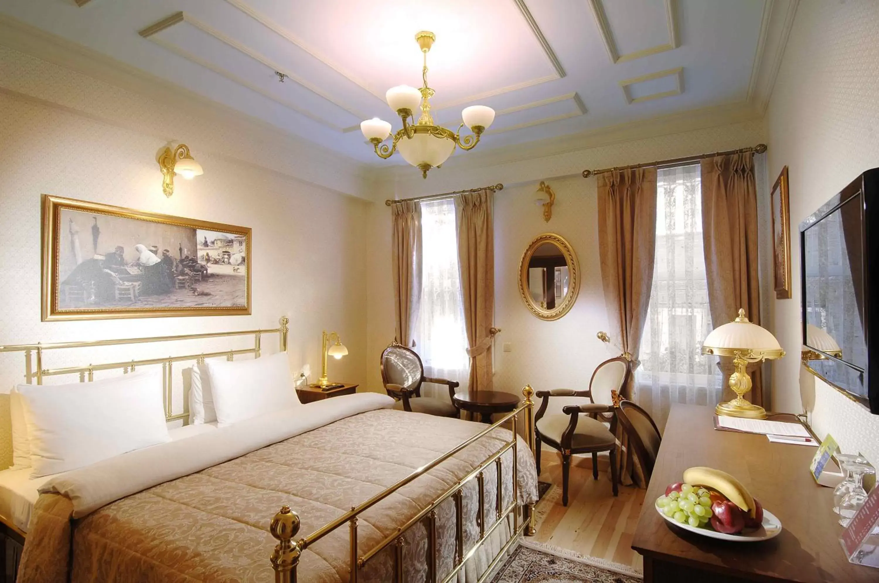 Bedroom, Bed in Darussaade Istanbul Hotel