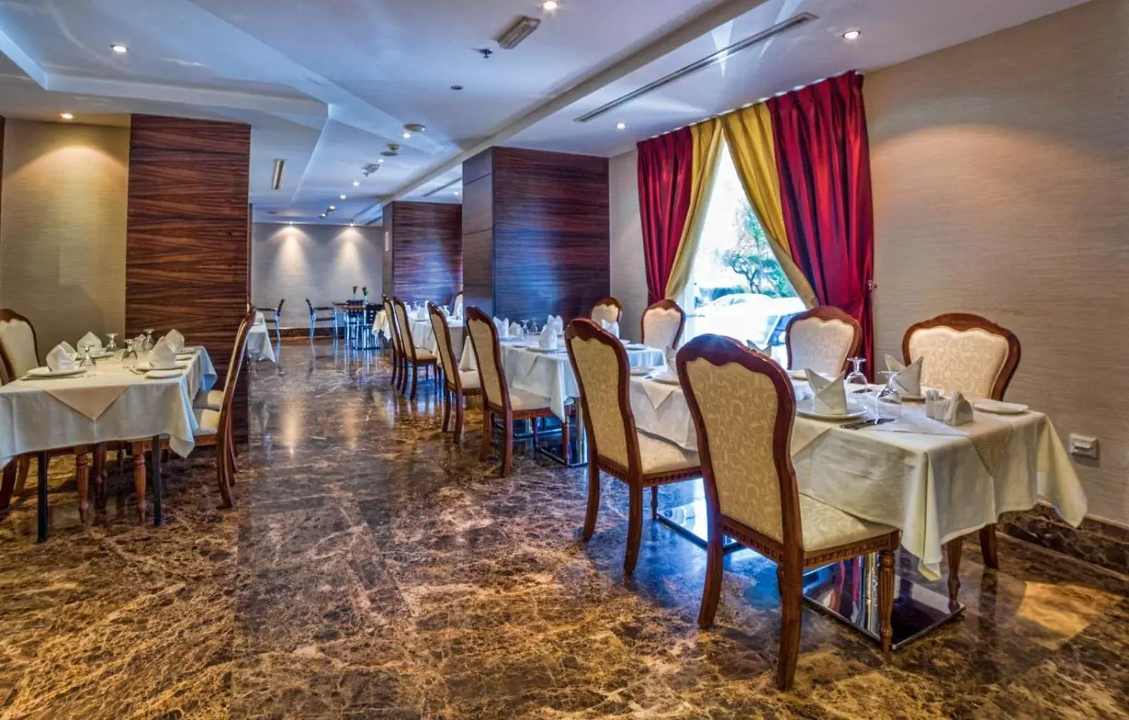 Restaurant/places to eat in Executive Suites Abu Dhabi Restaurant/places to eat in Executive Suites Abu Dhabi