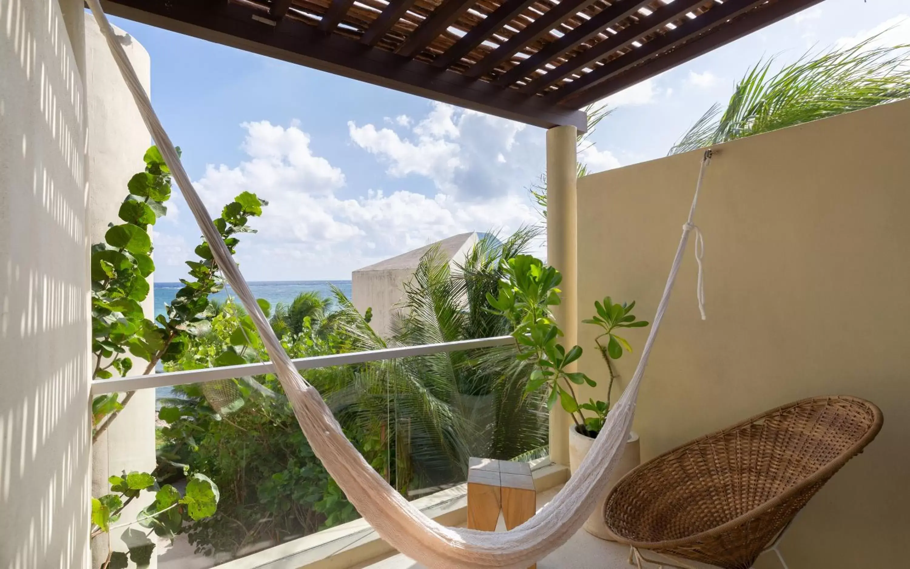 View (from property/room), Balcony/Terrace in Mereva Tulum