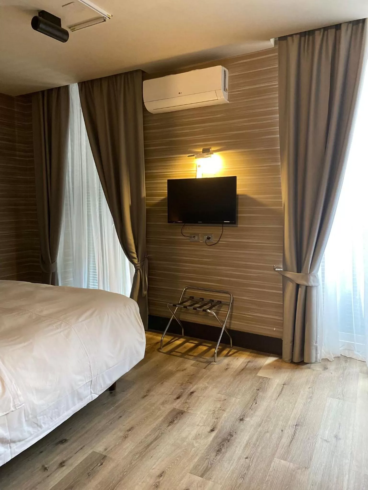 Bed in MH Design Hotel