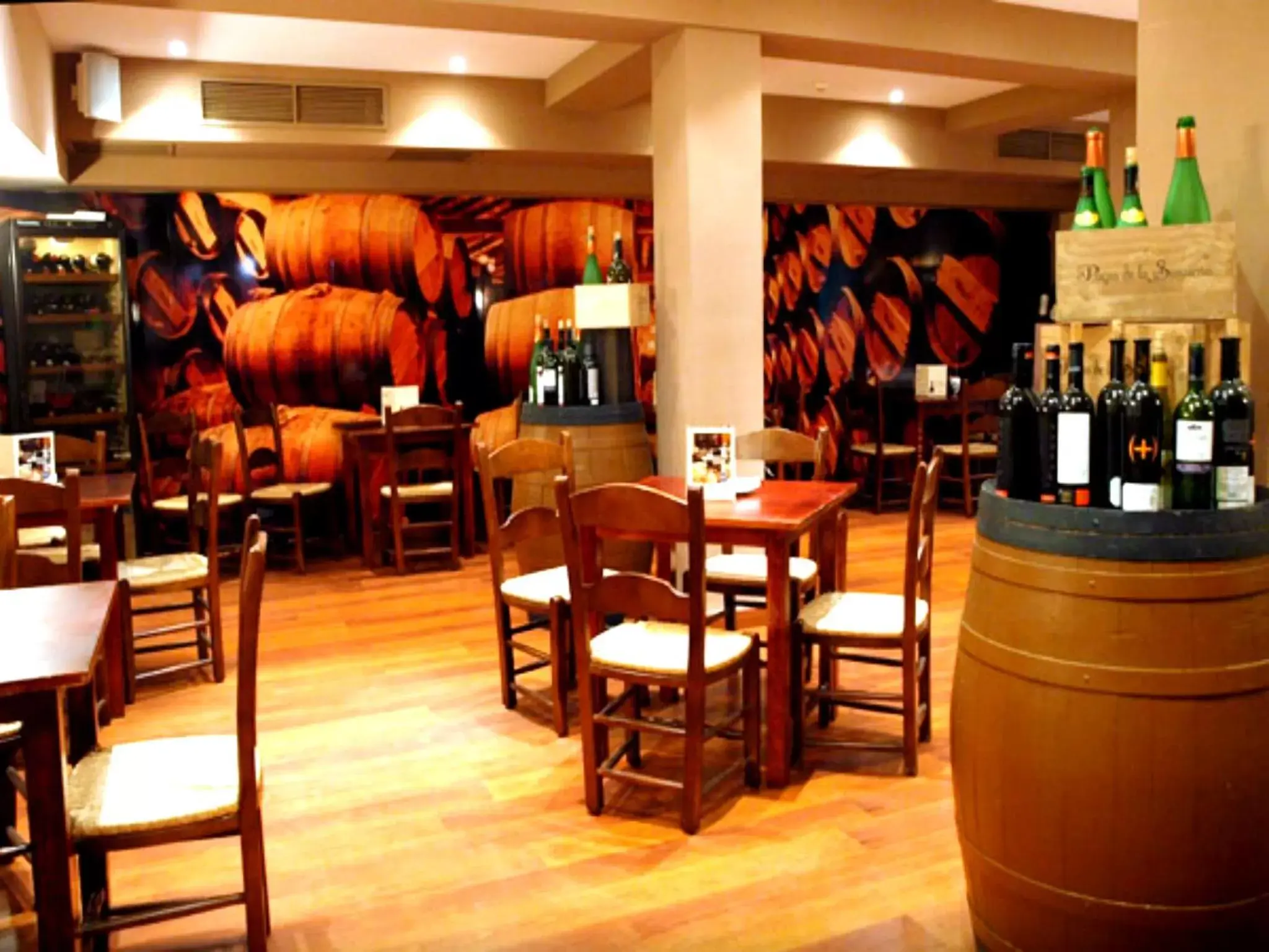 Lounge or bar, Restaurant/Places to Eat in Coso Viejo