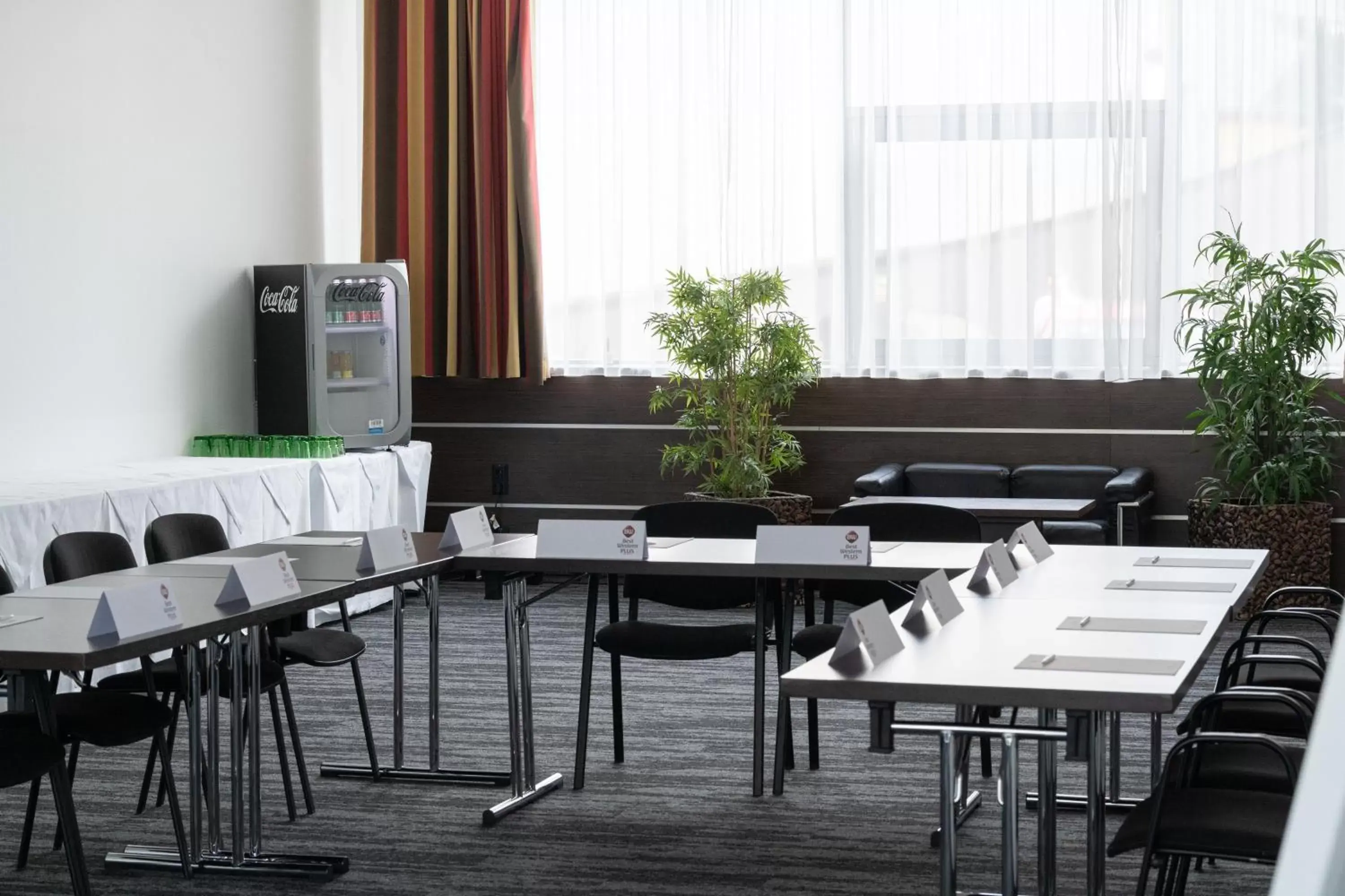 Meeting/conference room, Restaurant/Places to Eat in Best Western Plus Plaza Hotel Graz