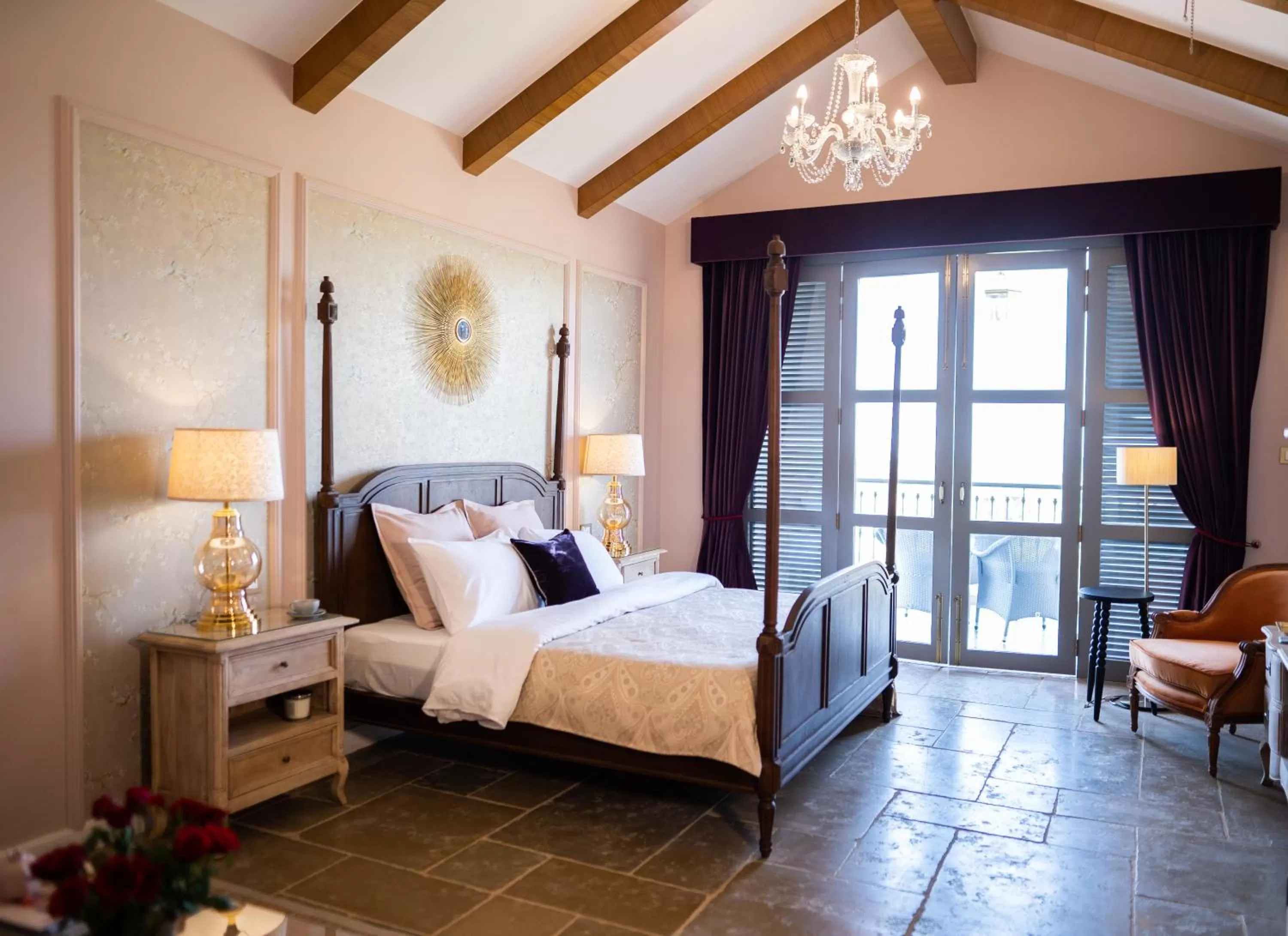 Bedroom, Bed in The Source At Sula