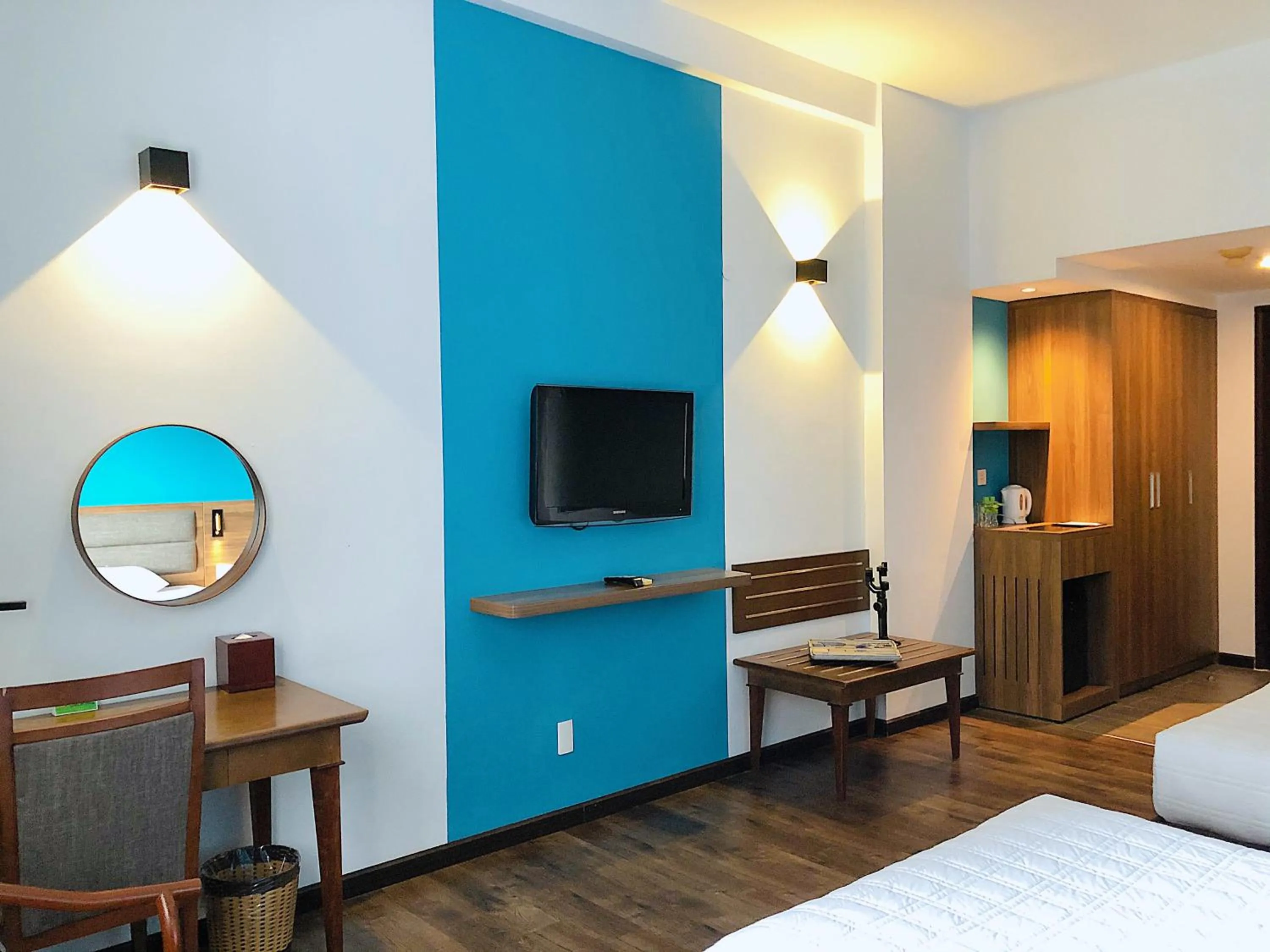 Bed in Liberty Hotel Saigon Parkview