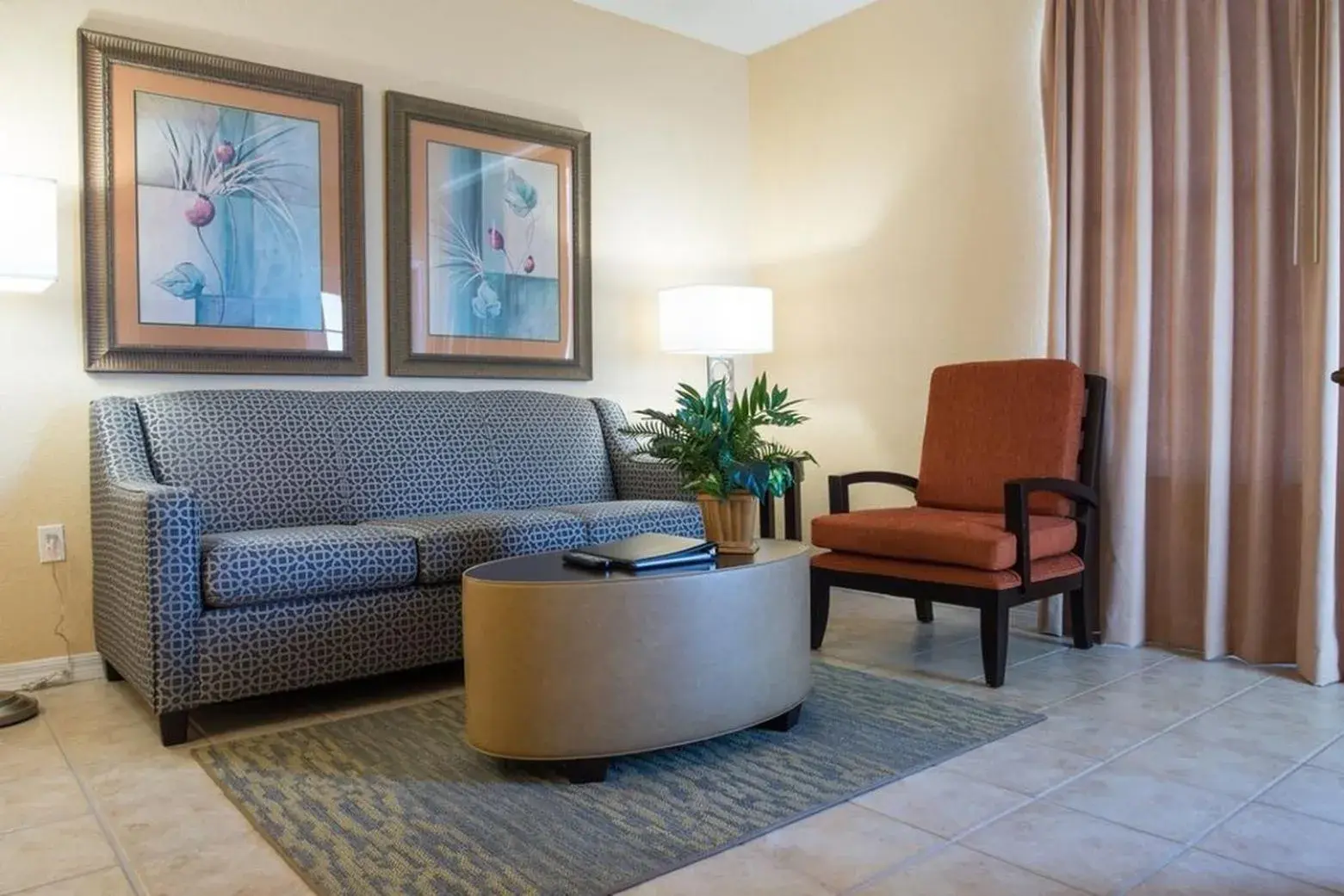 Living room, Seating Area in Vacation Village at Parkway