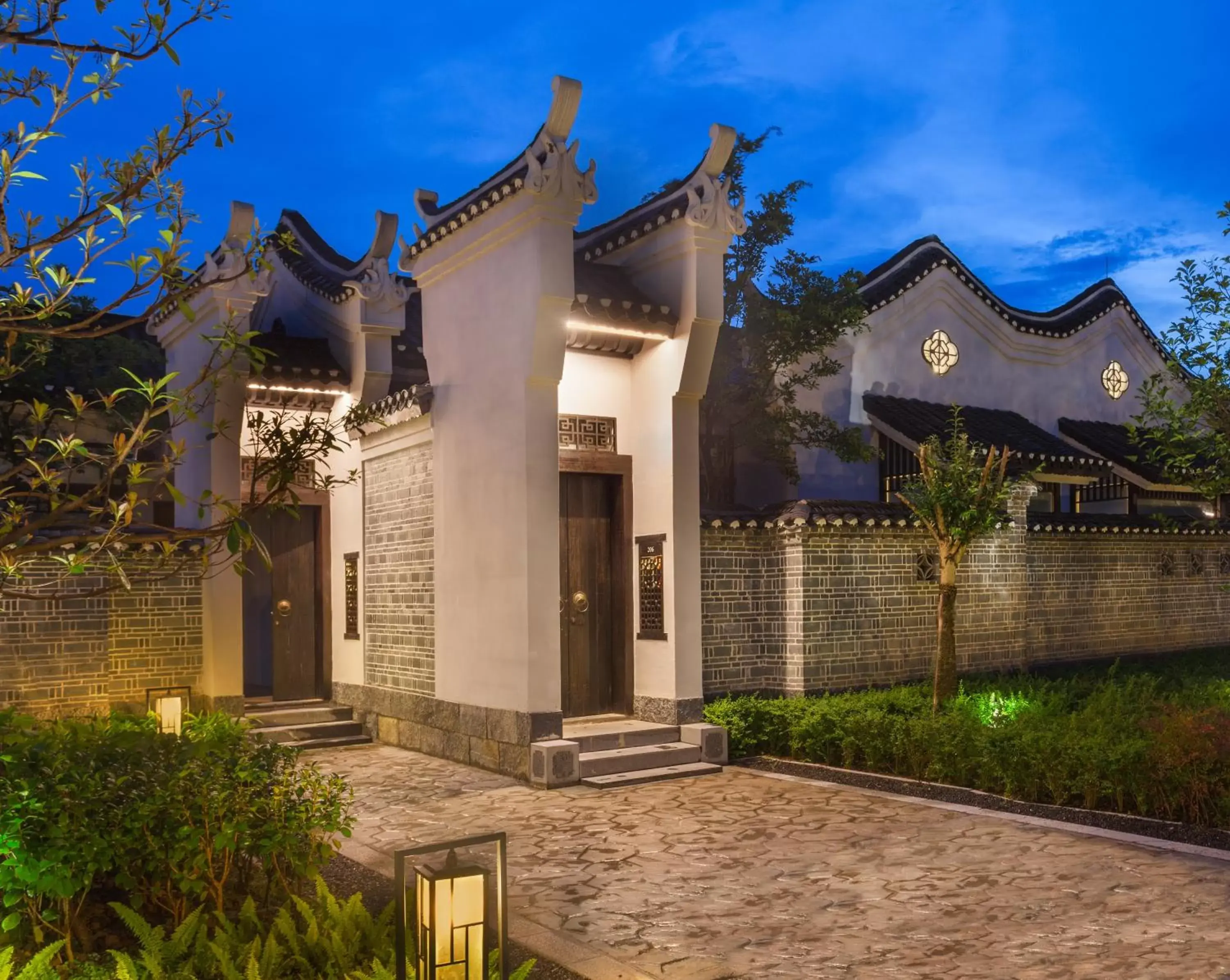 Garden, Property Building in Banyan Tree Yangshuo