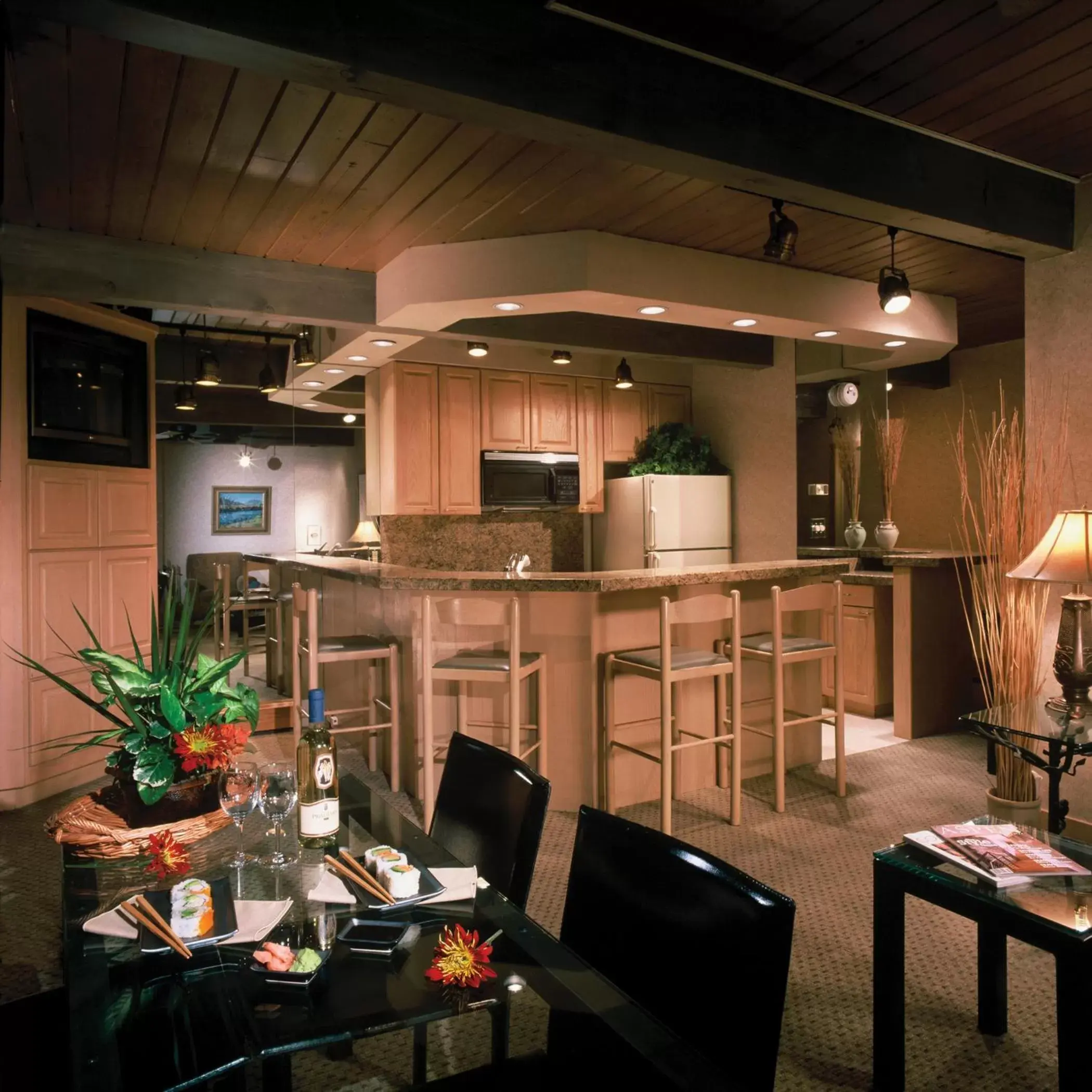 Kitchen or kitchenette in Aspen Square Condominium Hotel