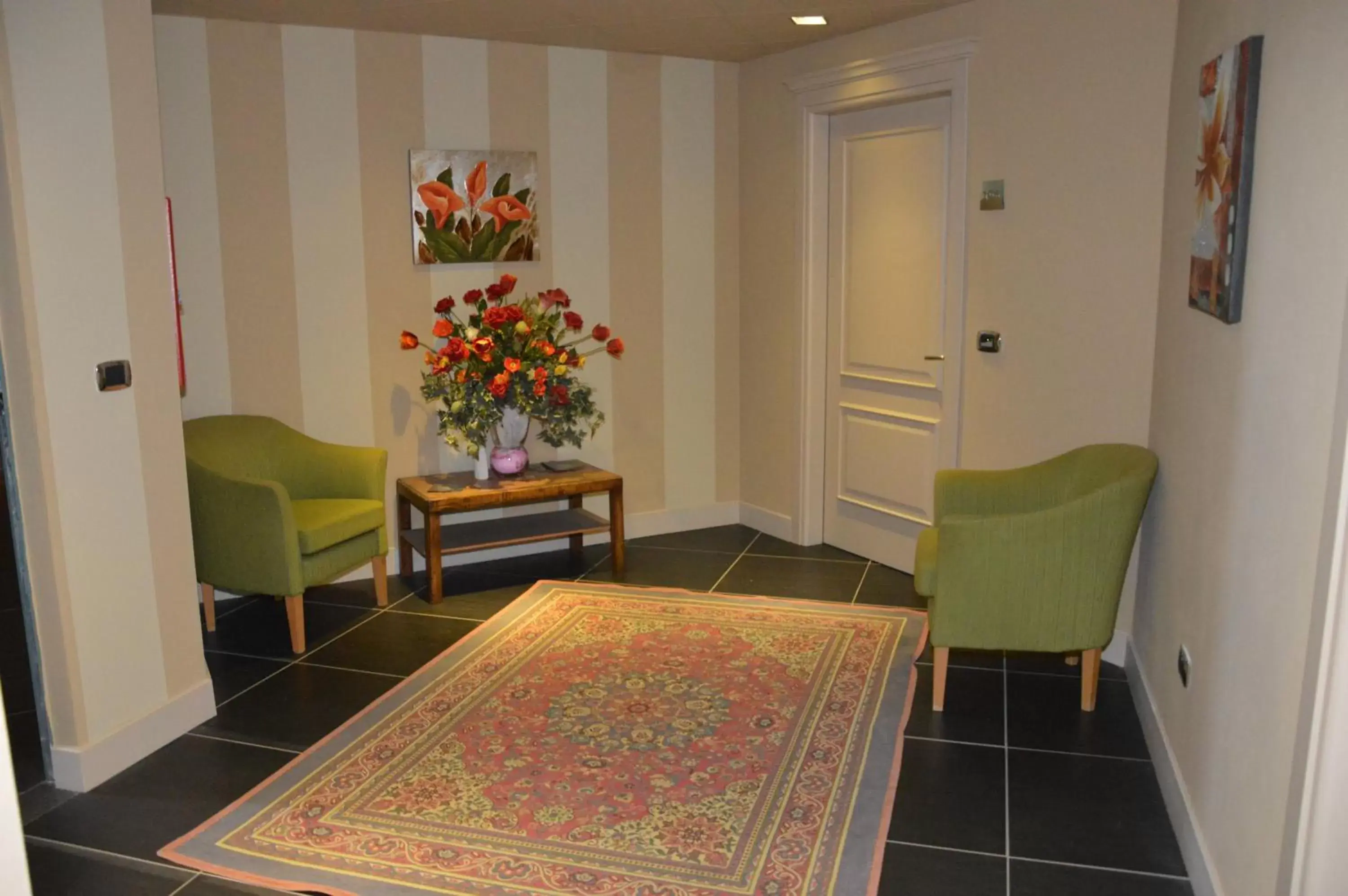 Seating Area in Roccamonfina Palace Hotel