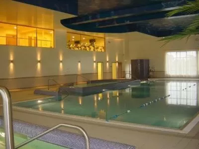Swimming pool in Mullingar Park Hotel