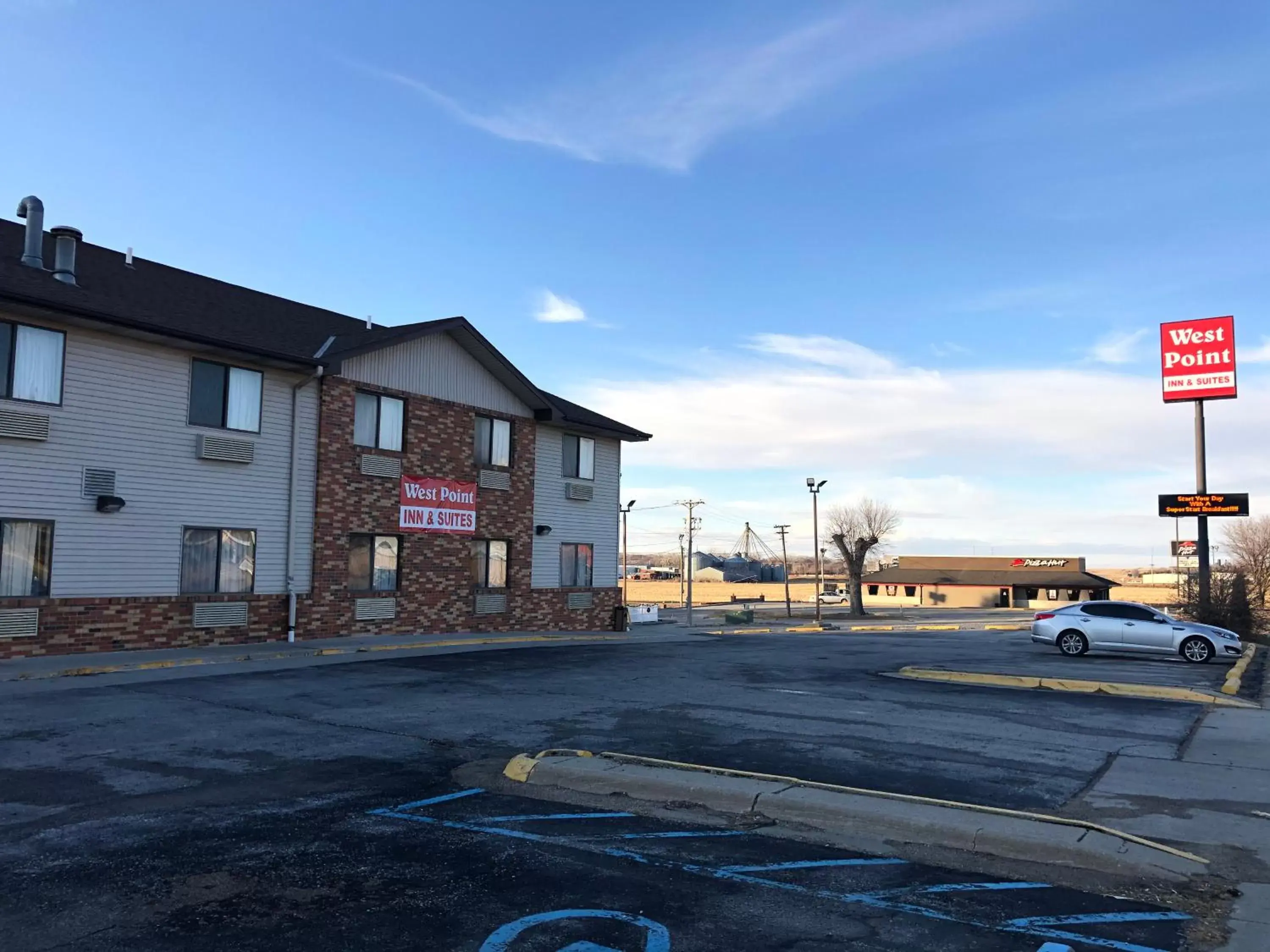 Property Building in West Point Inn & Suites