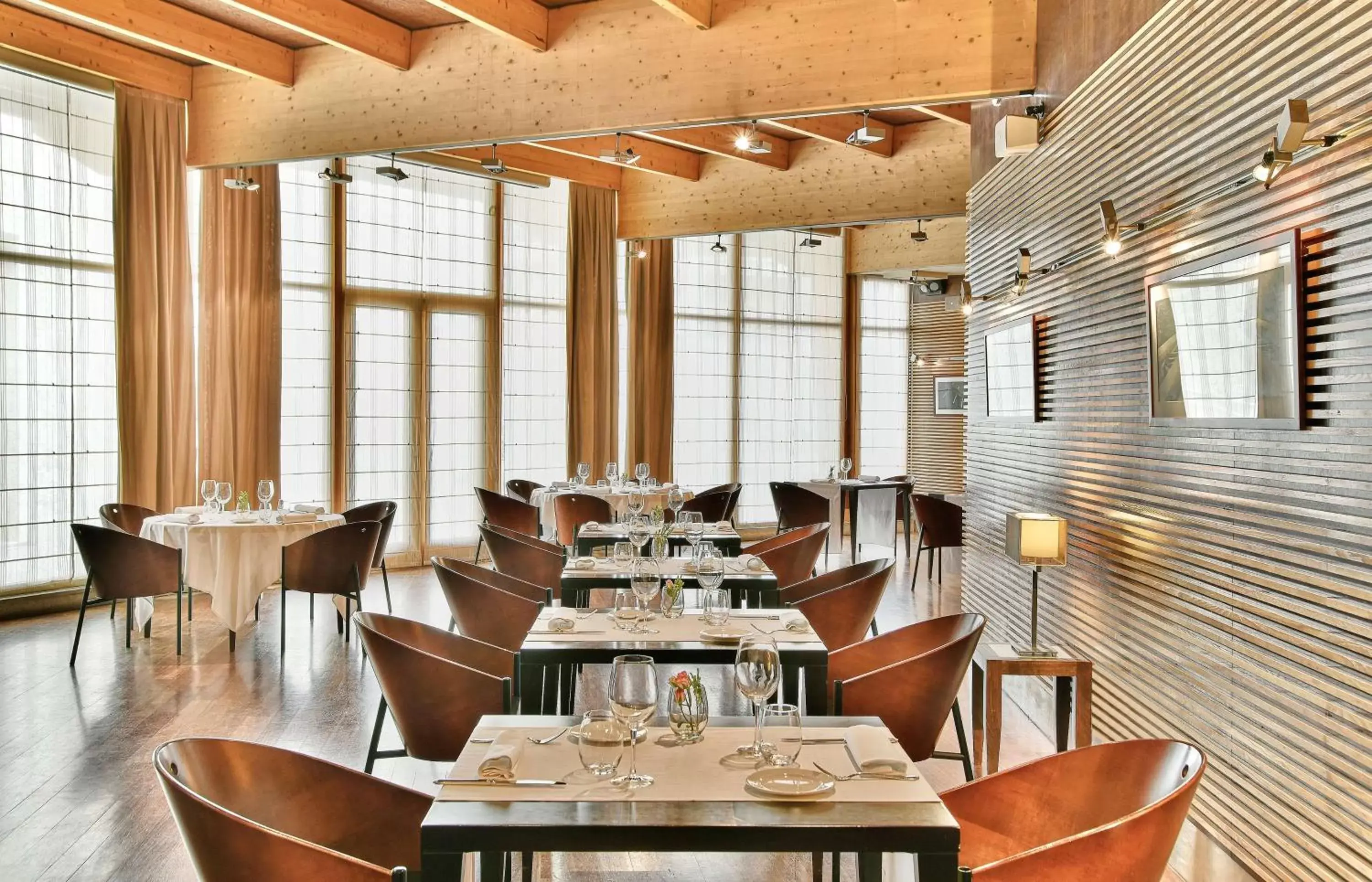 Restaurant/places to eat in NH Collection Palacio de Burgos Restaurant/places to eat in NH Collection Palacio de Burgos