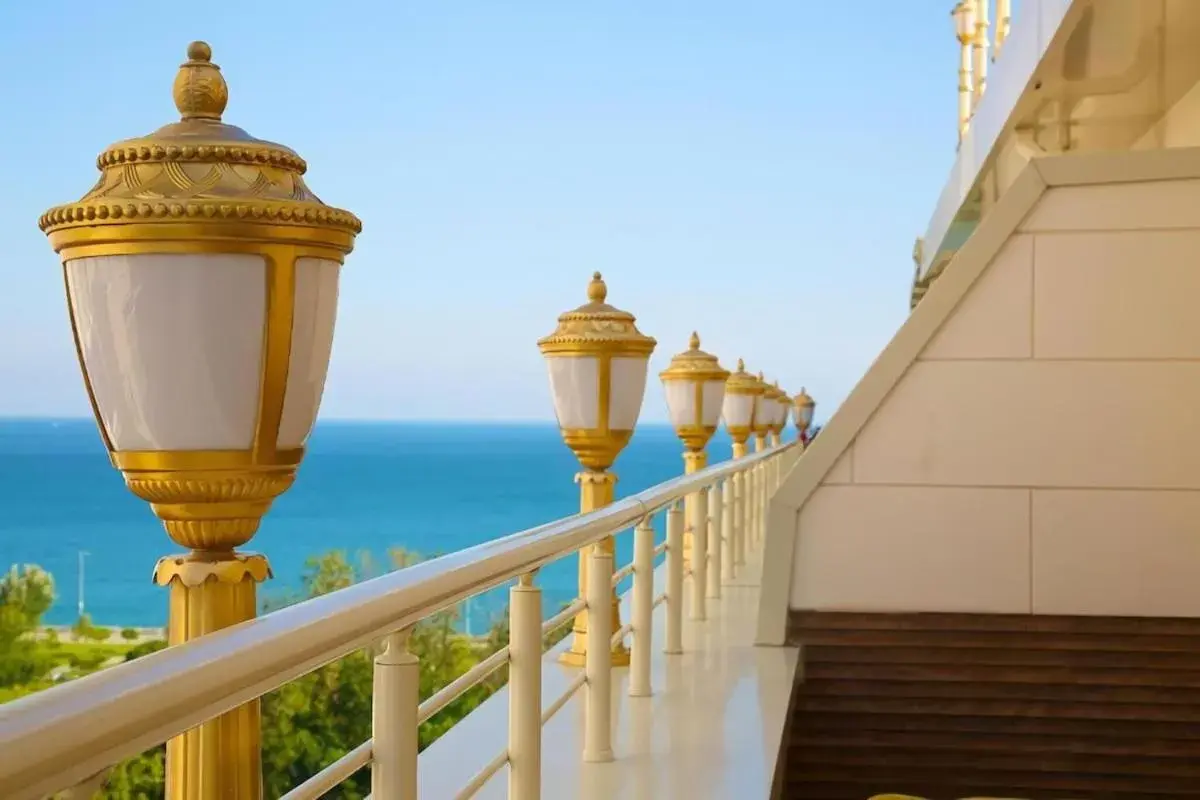 Balcony/Terrace in Hotel Emirhan Palace