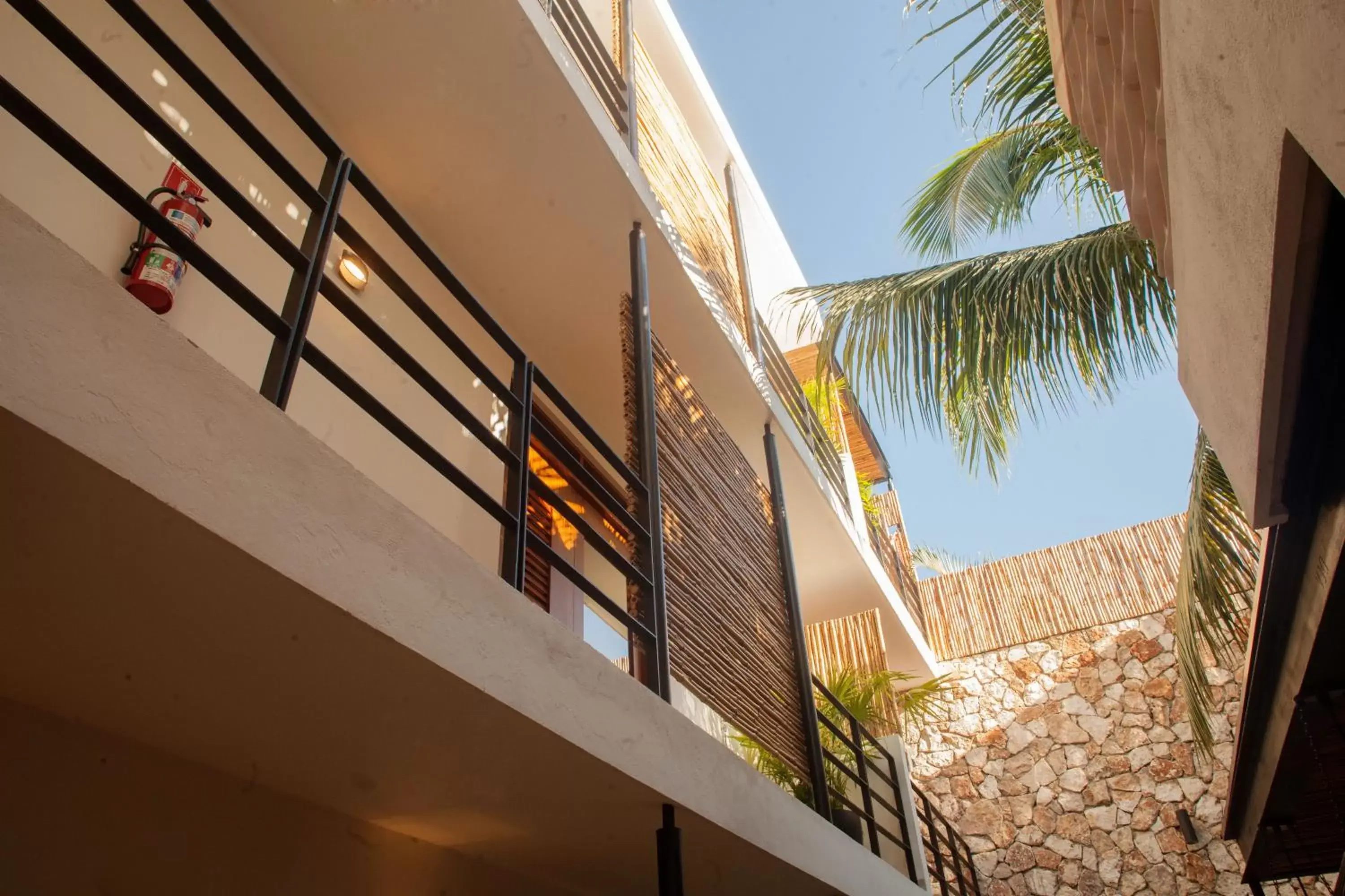 Lobby or reception, Balcony/Terrace in Latino Hotel Boutique