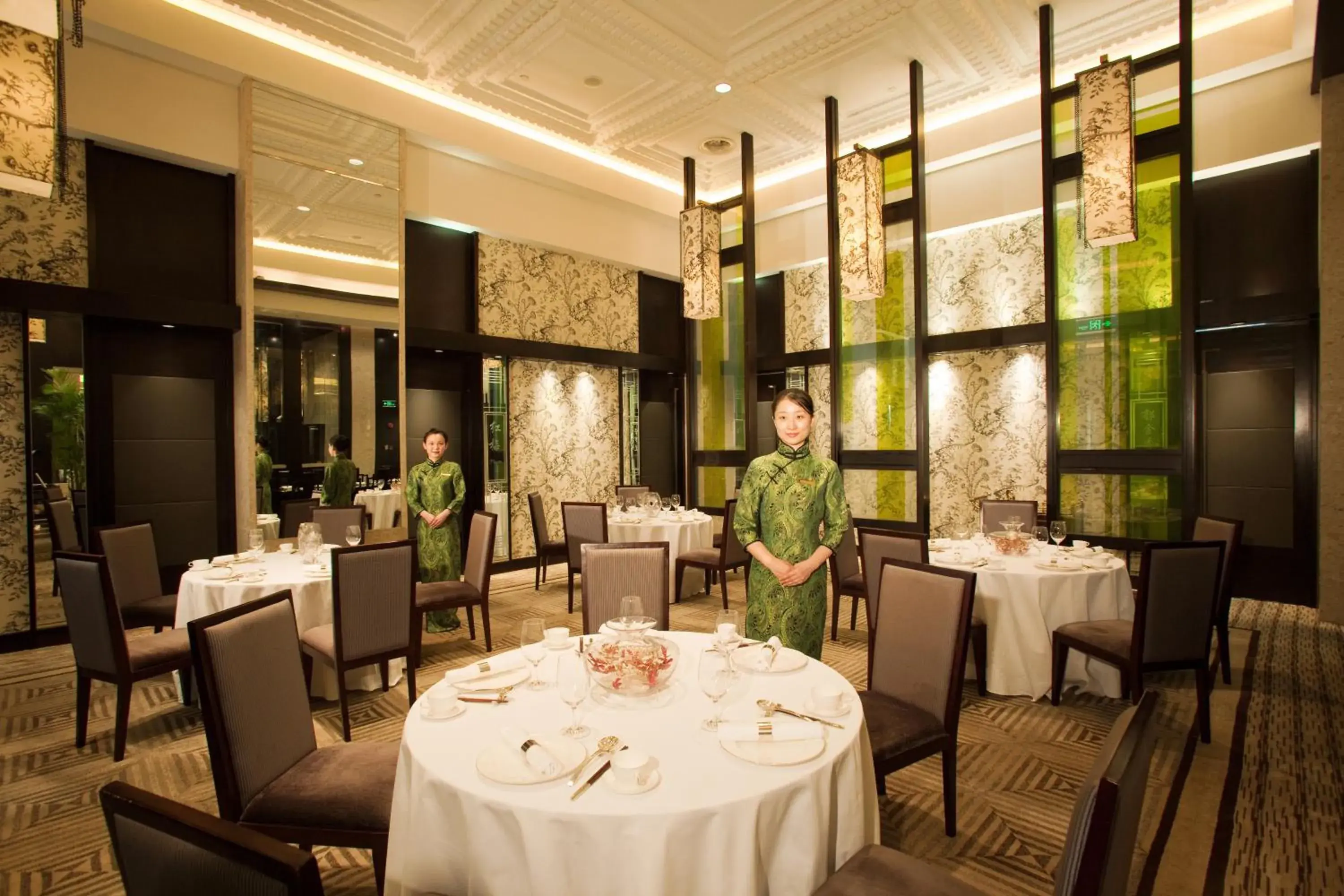 Restaurant/Places to Eat in Juss Hengshan HotelFormer Regal International East Asia Hotel