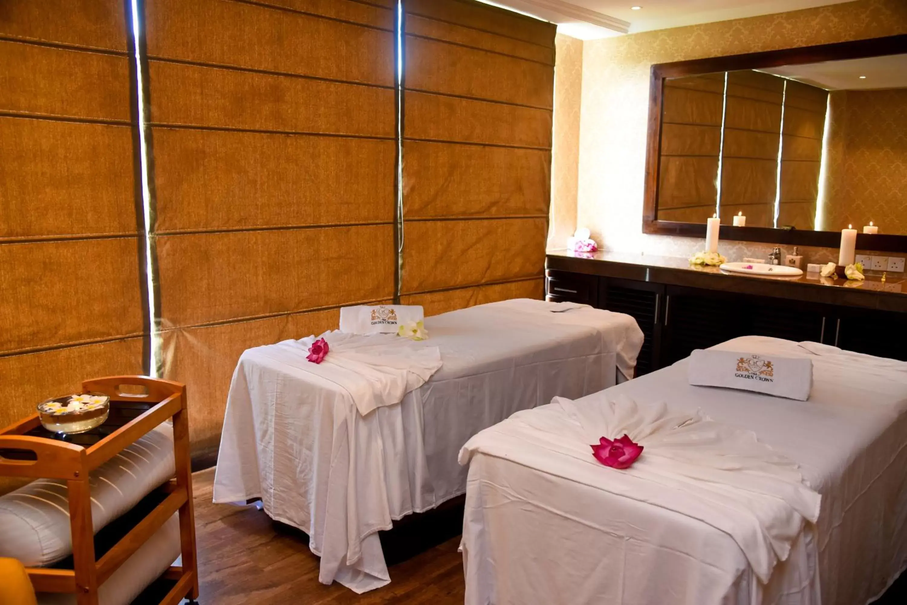 Spa and wellness centre/facilities, Spa/Wellness in The Golden Crown Hotel