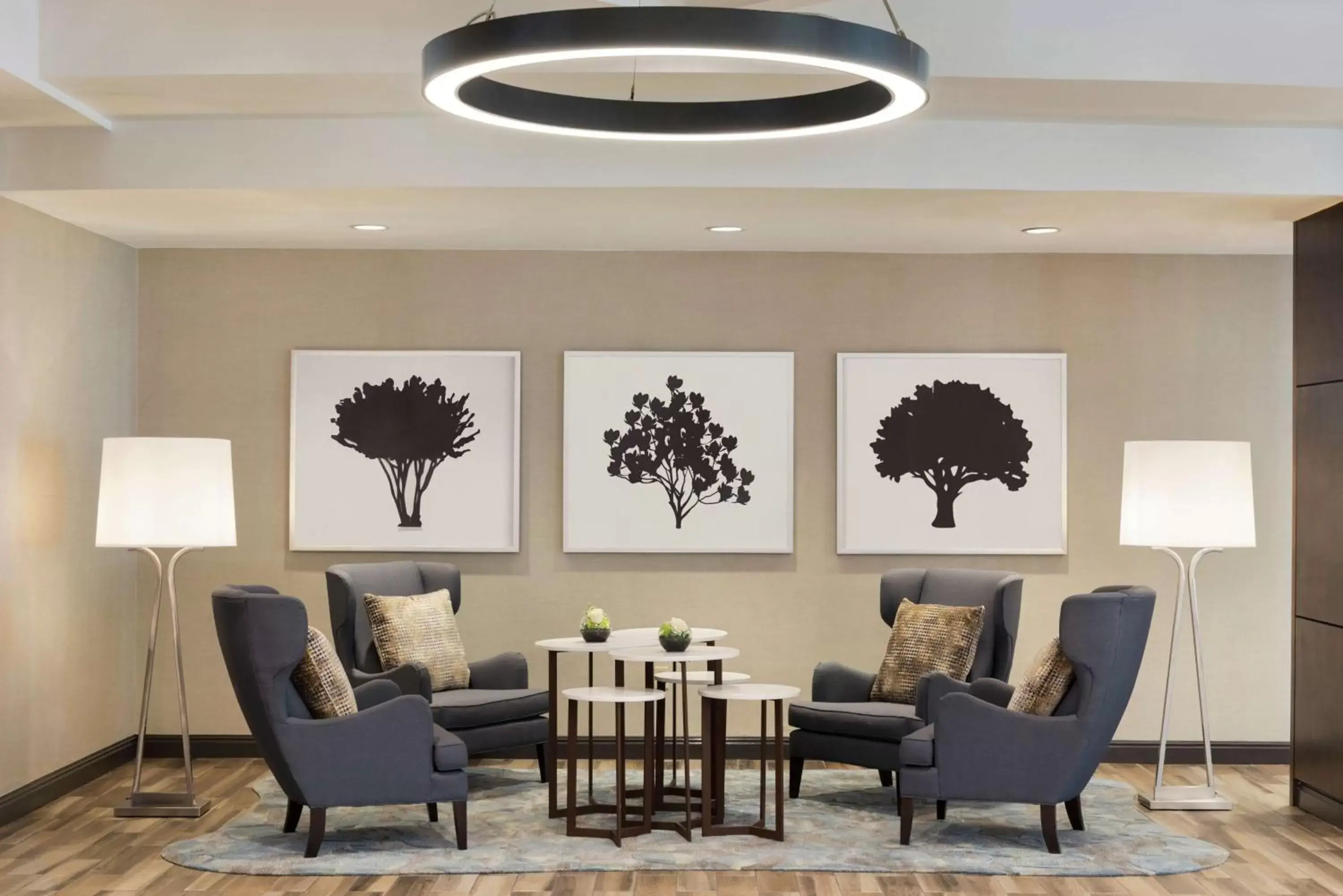 Lobby or reception in Embassy Suites by Hilton Atlanta Alpharetta