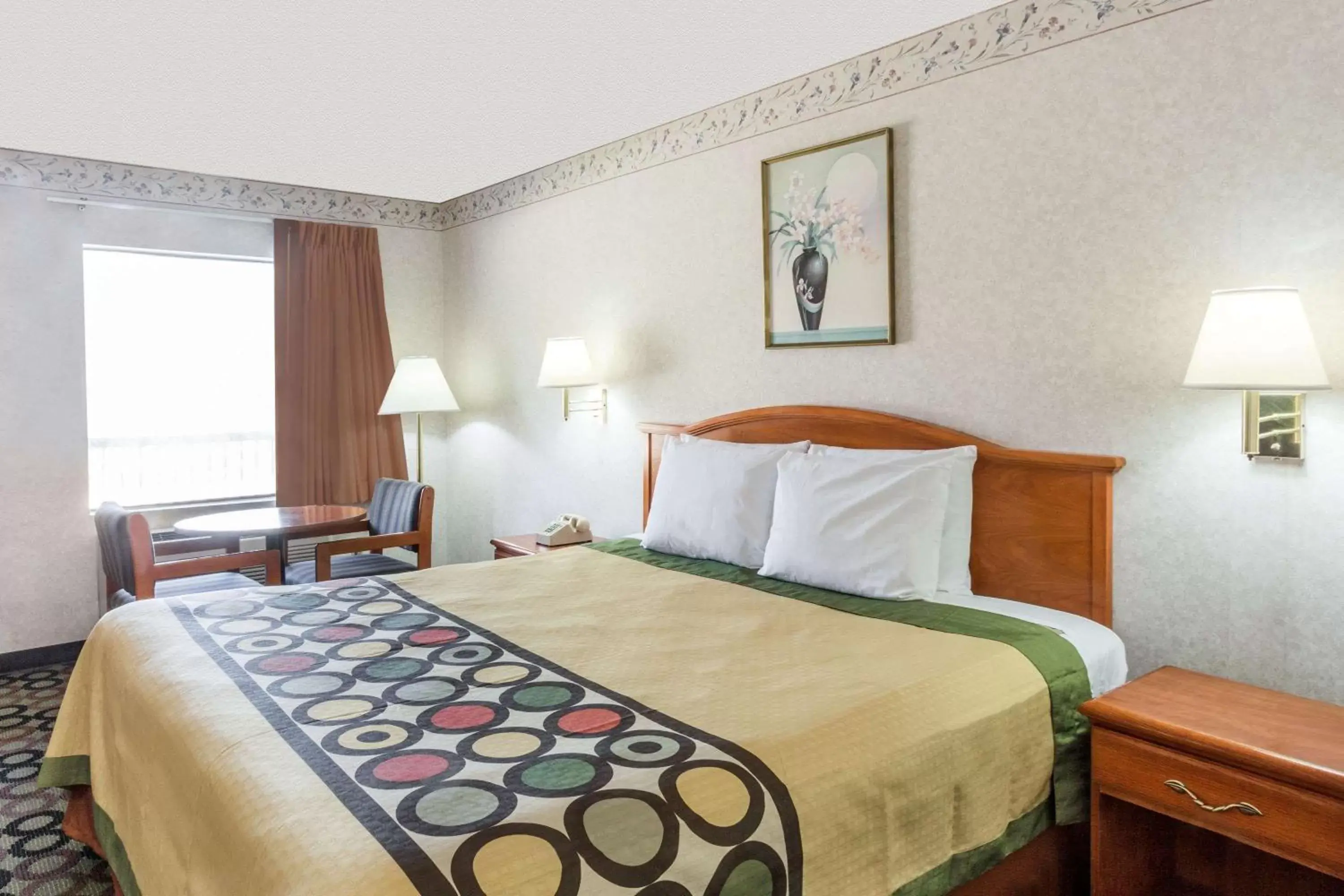 On site, Bed in Super 8 by Wyndham Ashburn On site, Bed in Super 8 by Wyndham Ashburn