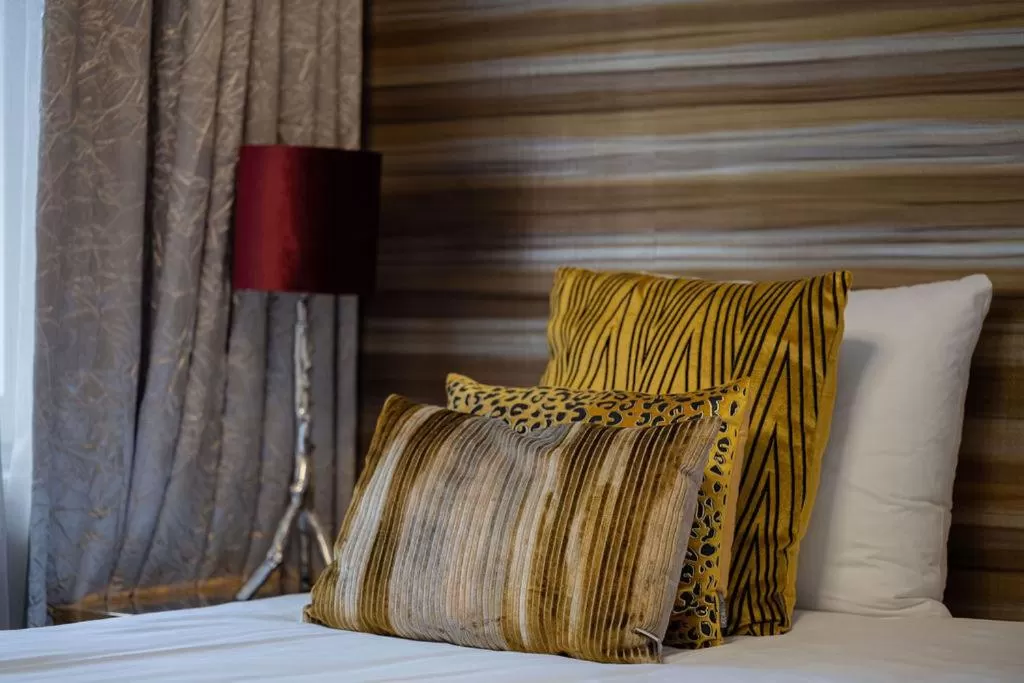 Bed in Boutique Hotel Slenaker Vallei - Buitengewoongenieten