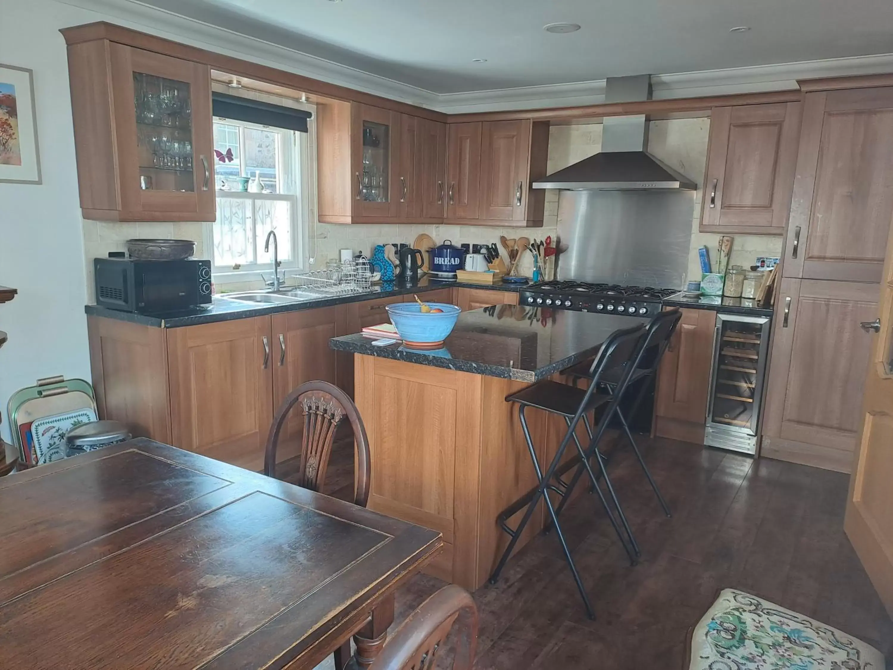 Kitchen/Kitchenette in B&B at No 4