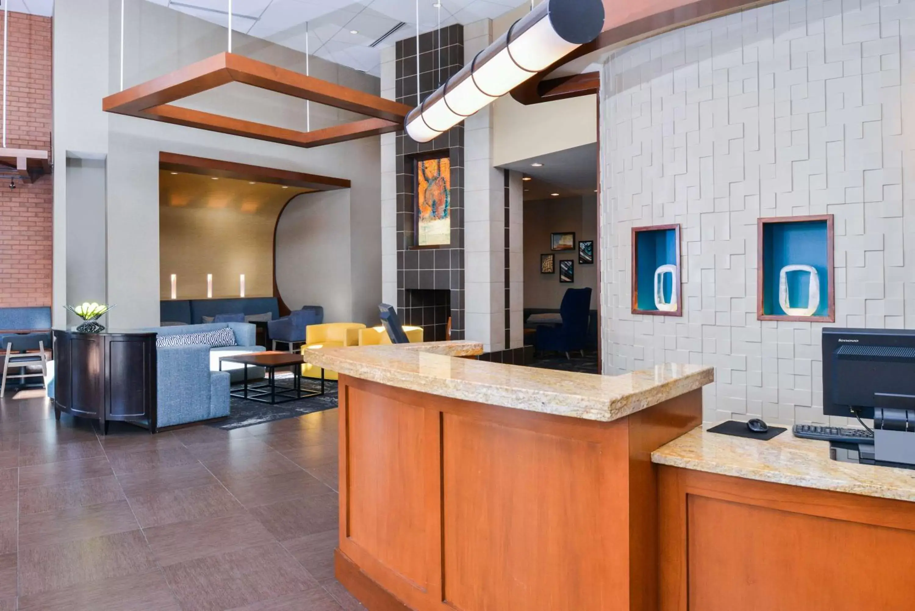 Lobby or reception in Hyatt Place Chesapeake