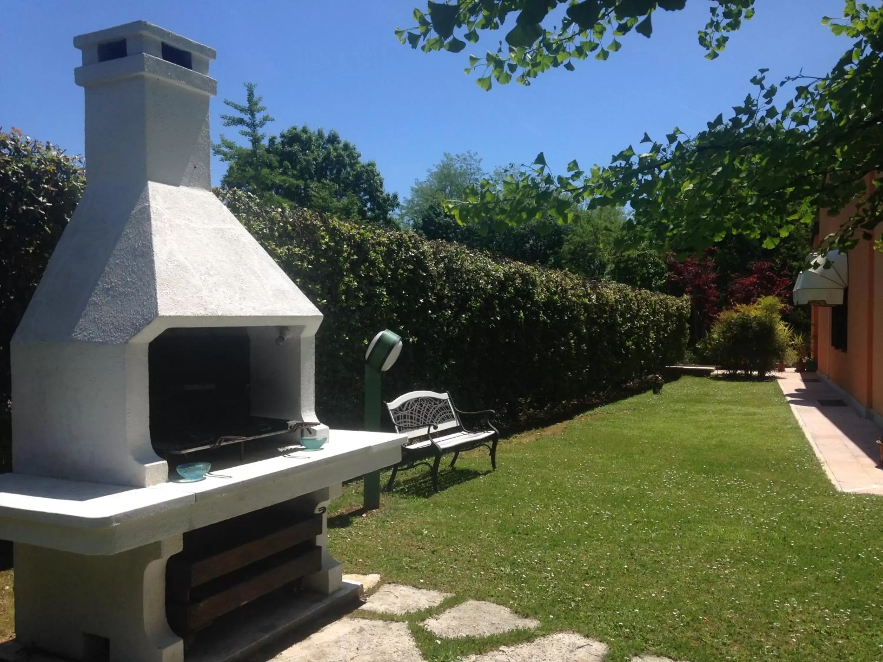 Garden, BBQ Facilities in Villa Fior di Robinia