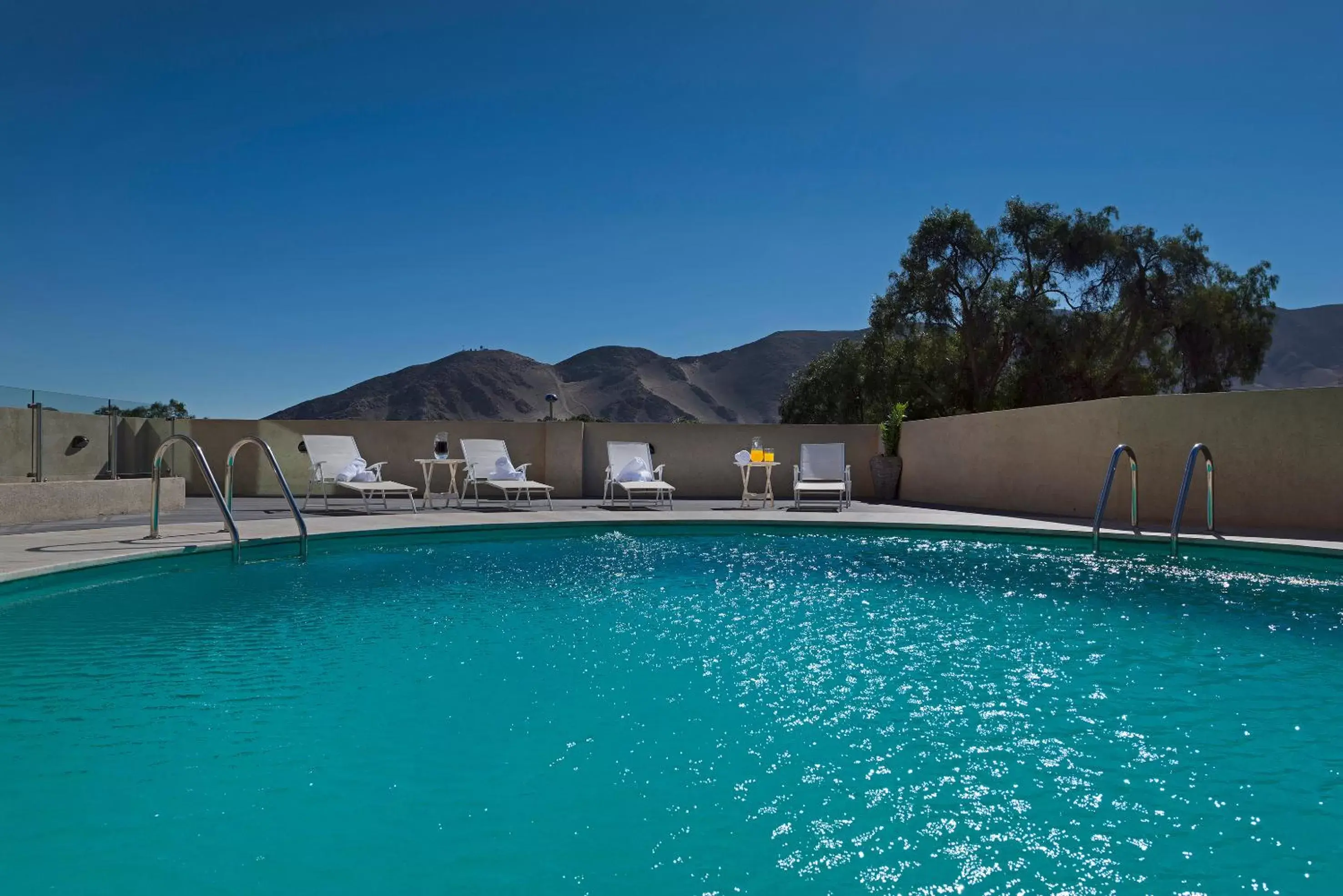 Swimming Pool in Hotel Atacama Suites