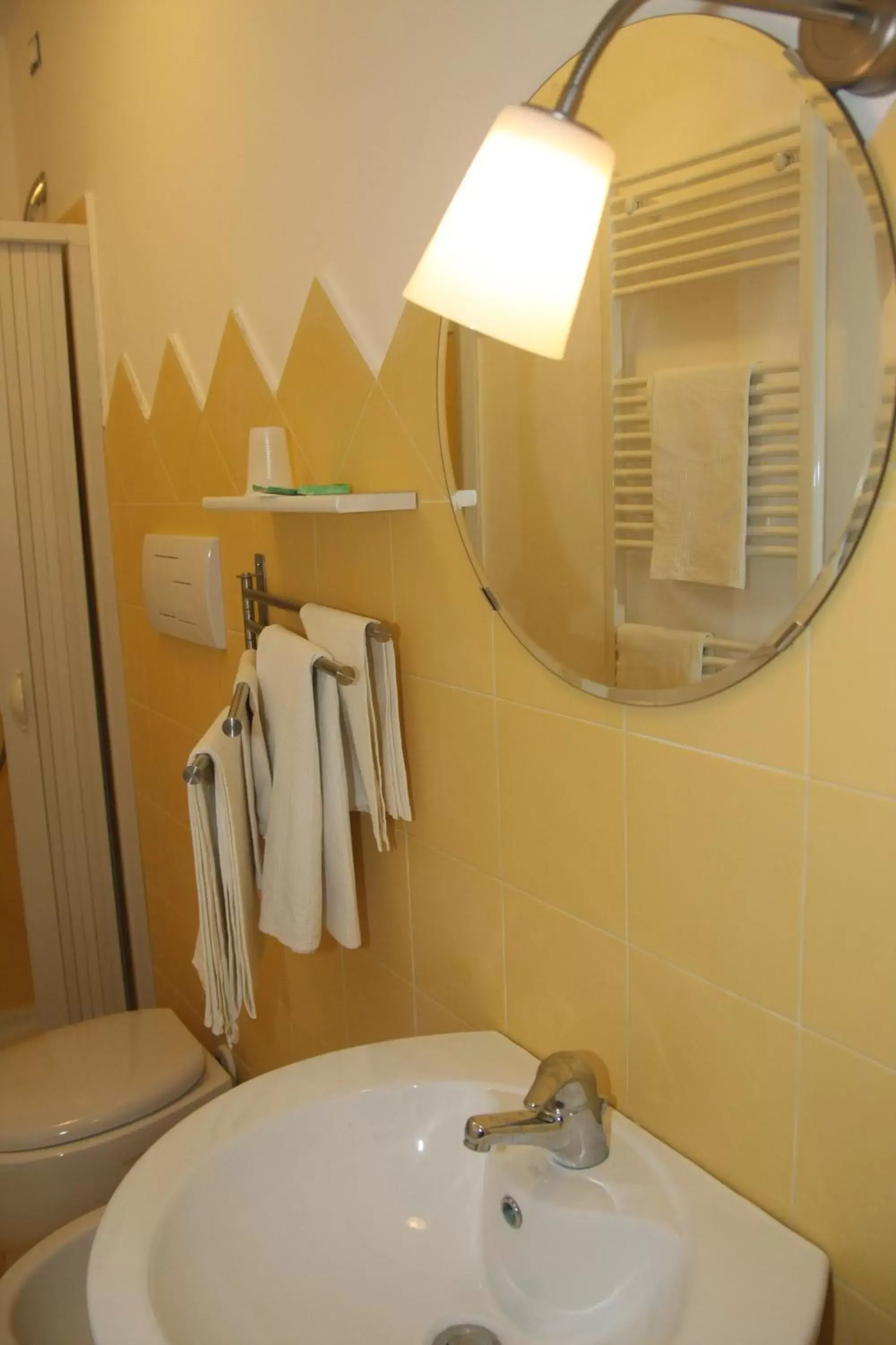 Double Room with Balcony and Castle View in Hotel La Congiura dei Baroni Double Room with Balcony and Castle View in Hotel La Congiura dei Baroni