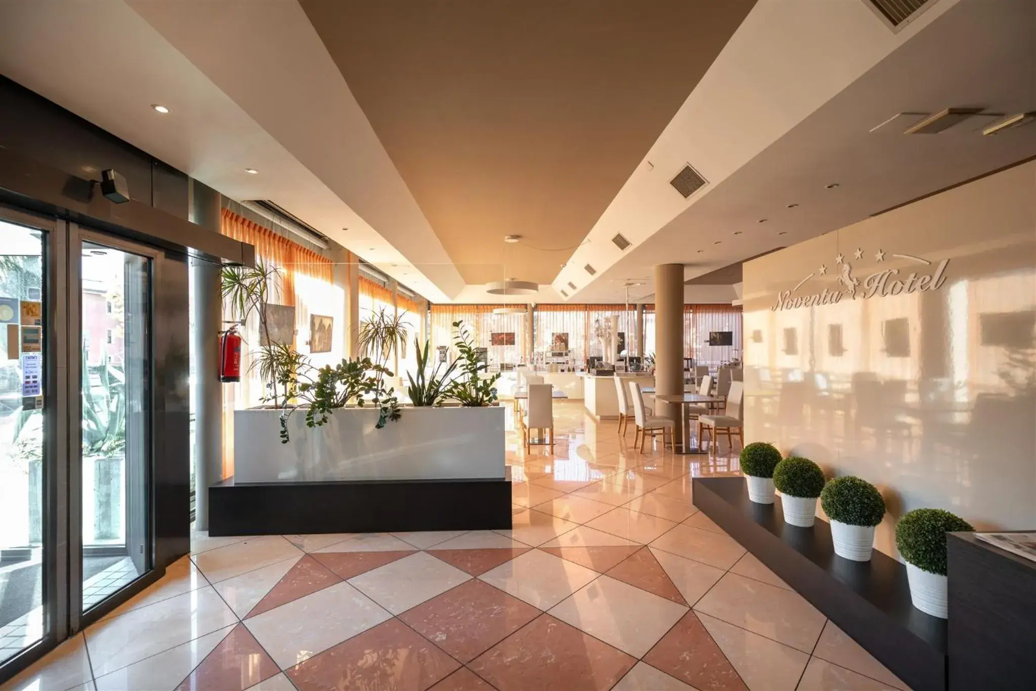 Lobby or reception in Noventa Hotel