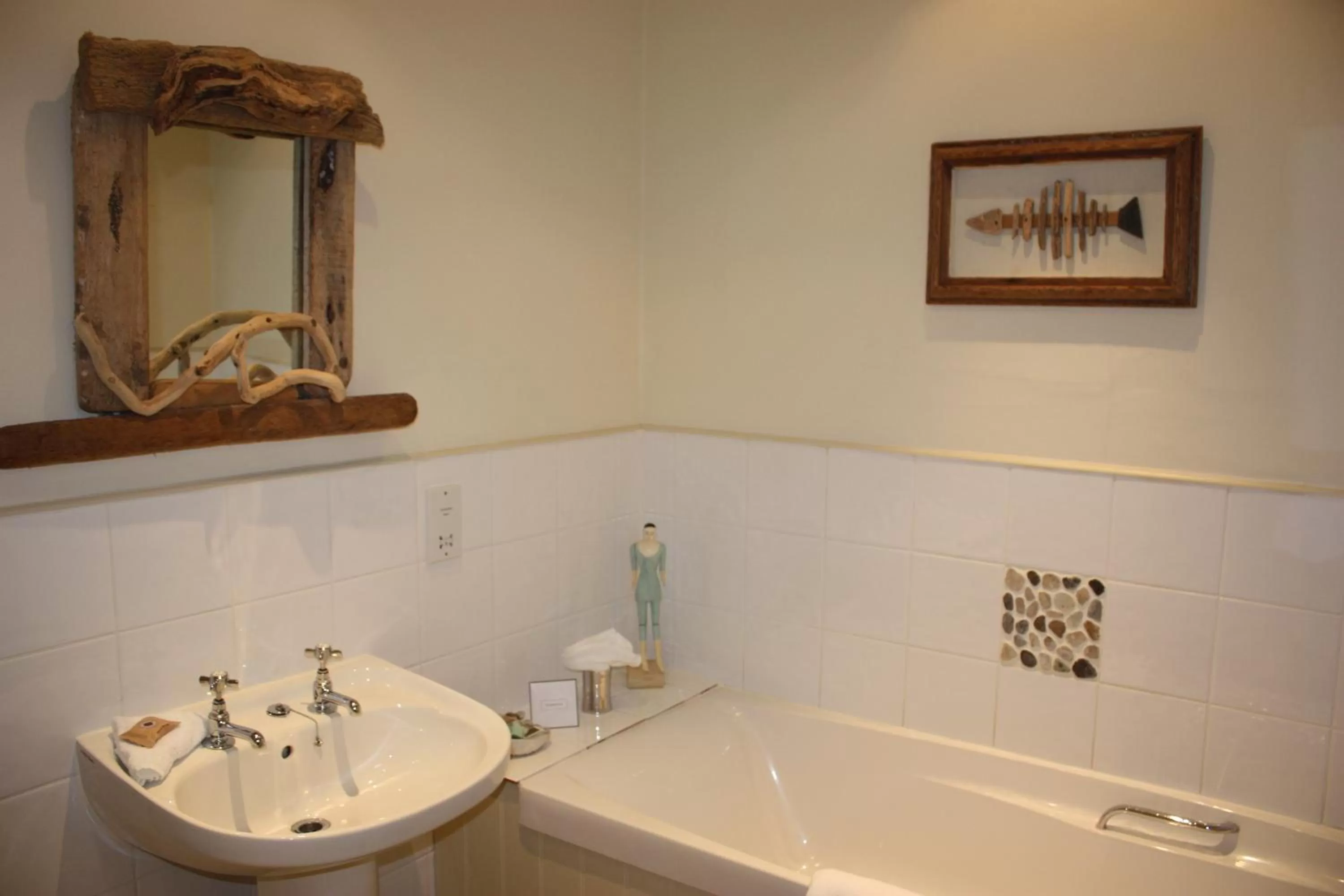 Toilet in Driftwood B&B