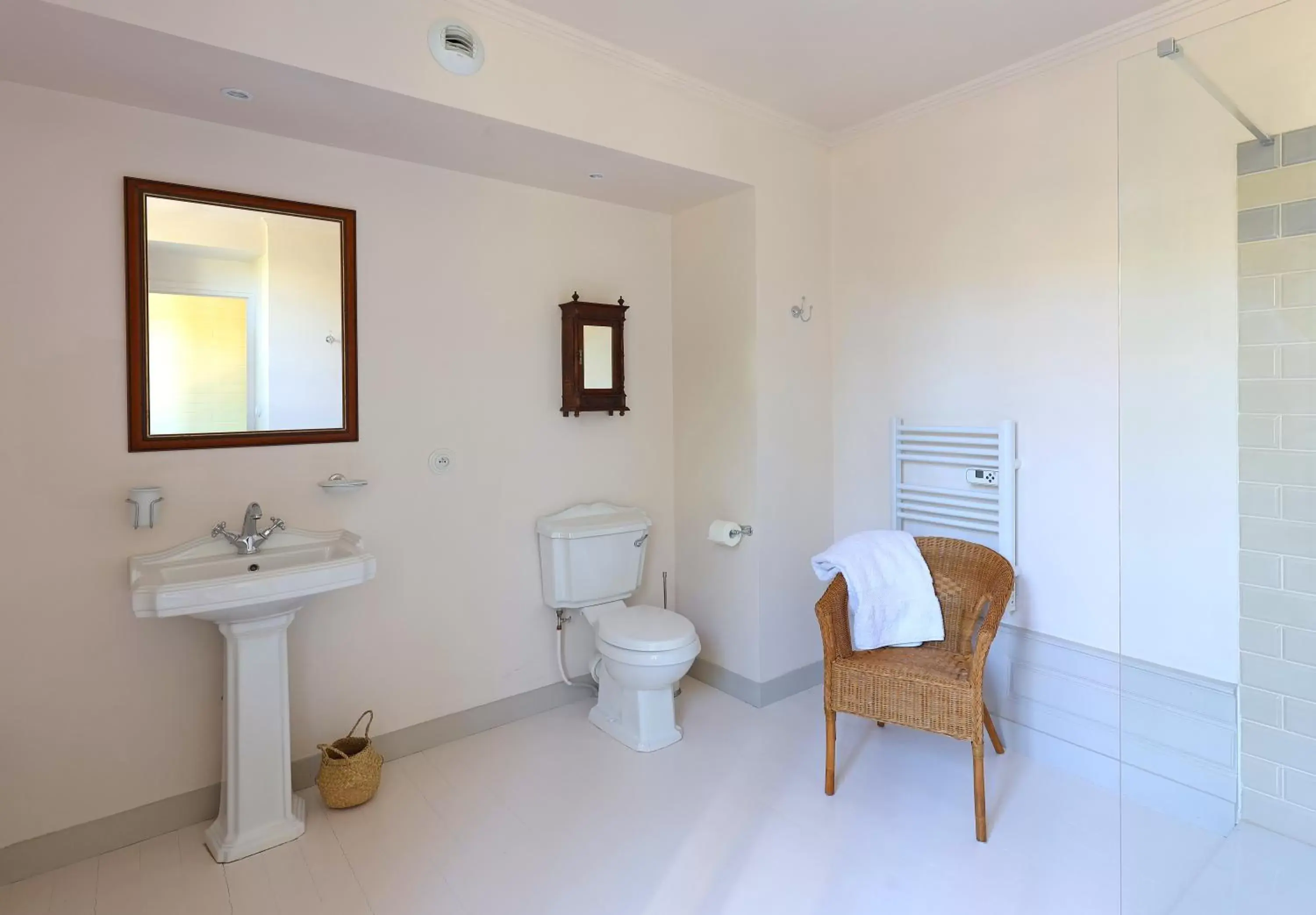 Toilet, Bathroom in Château de la Huberdière