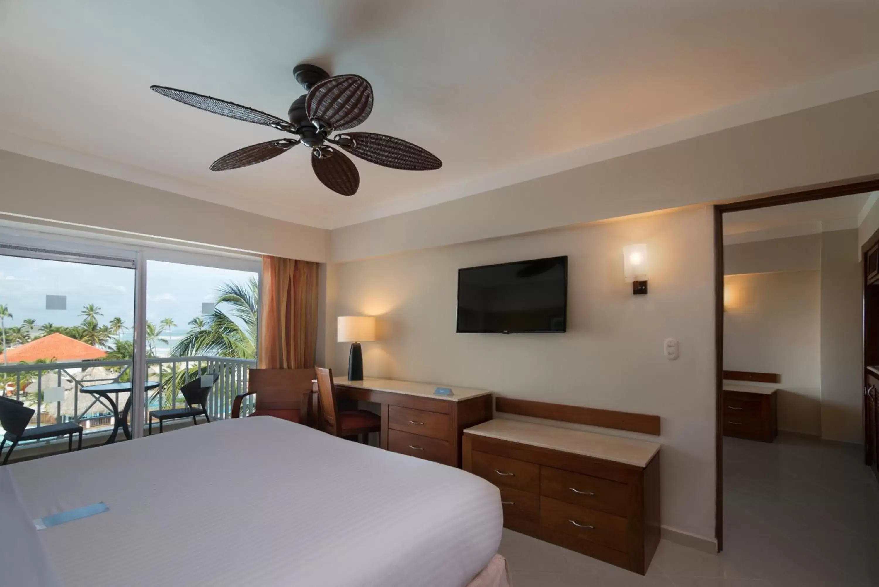 Bed in Occidental Caribe - All Inclusive Bed in Occidental Caribe - All Inclusive