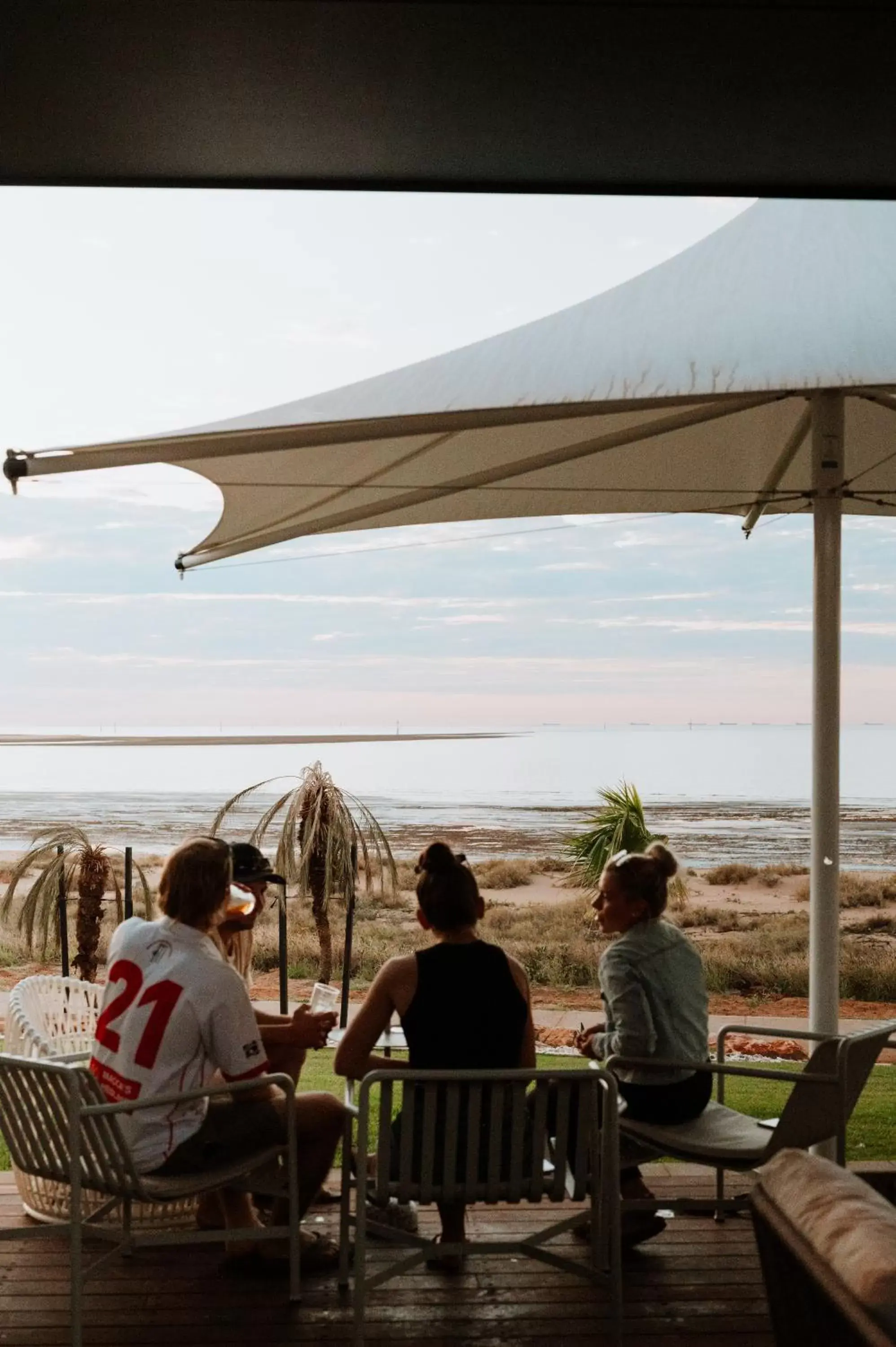 Restaurant/Places to Eat in Hedland Hotel