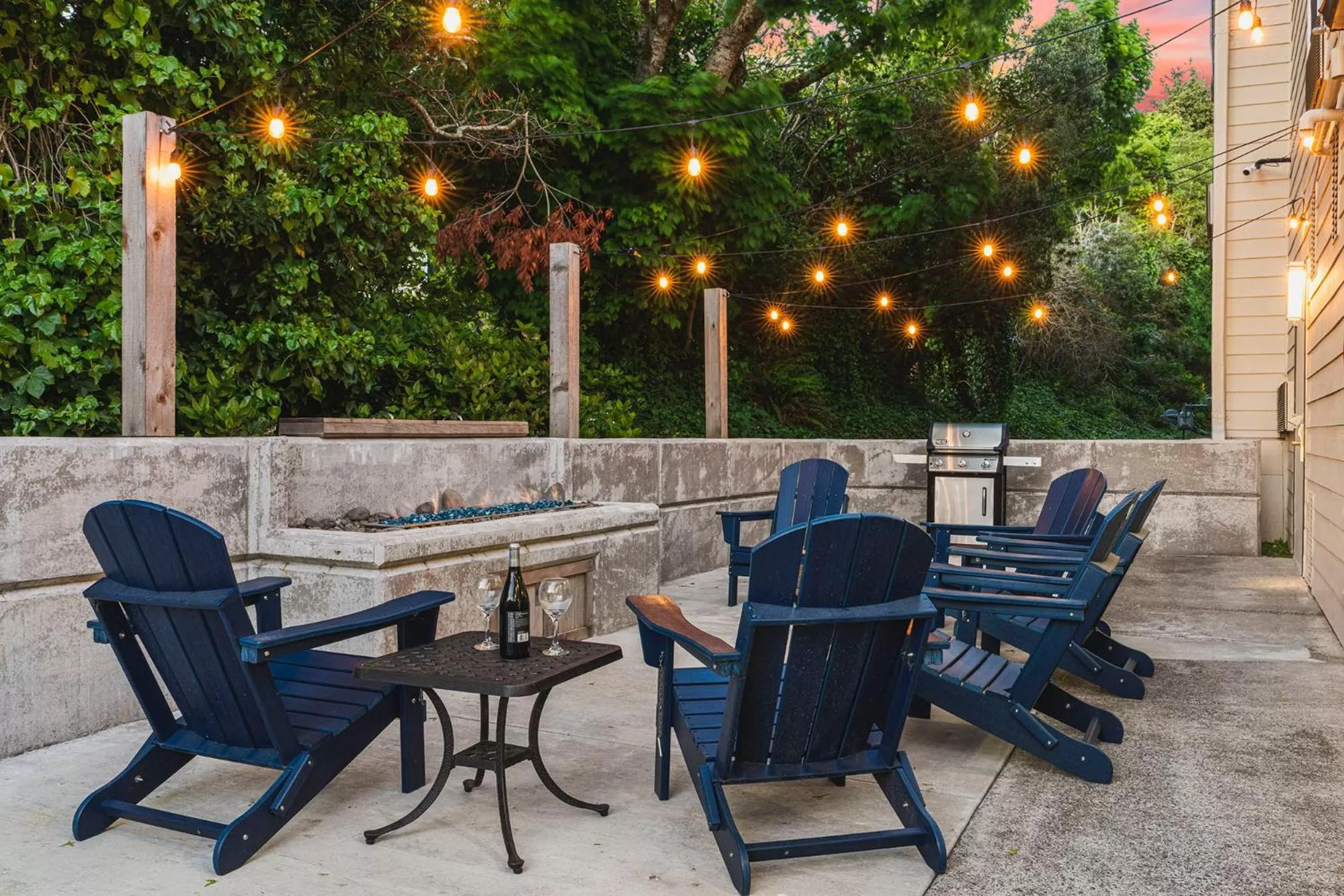 Patio in The Ashley Inn & Suites