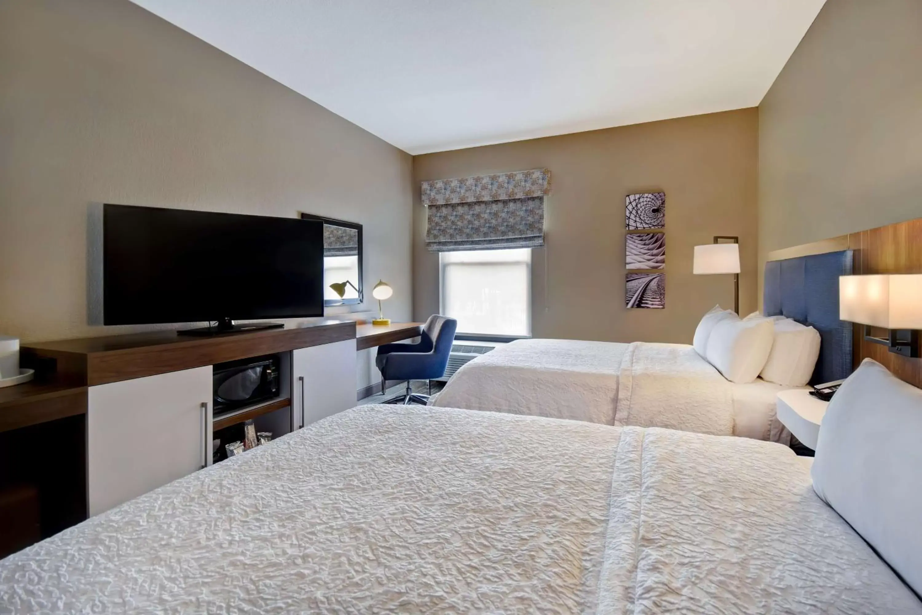 Bed in Hampton Inn Birmingham-Colonnade 280 Bed in Hampton Inn Birmingham-Colonnade 280