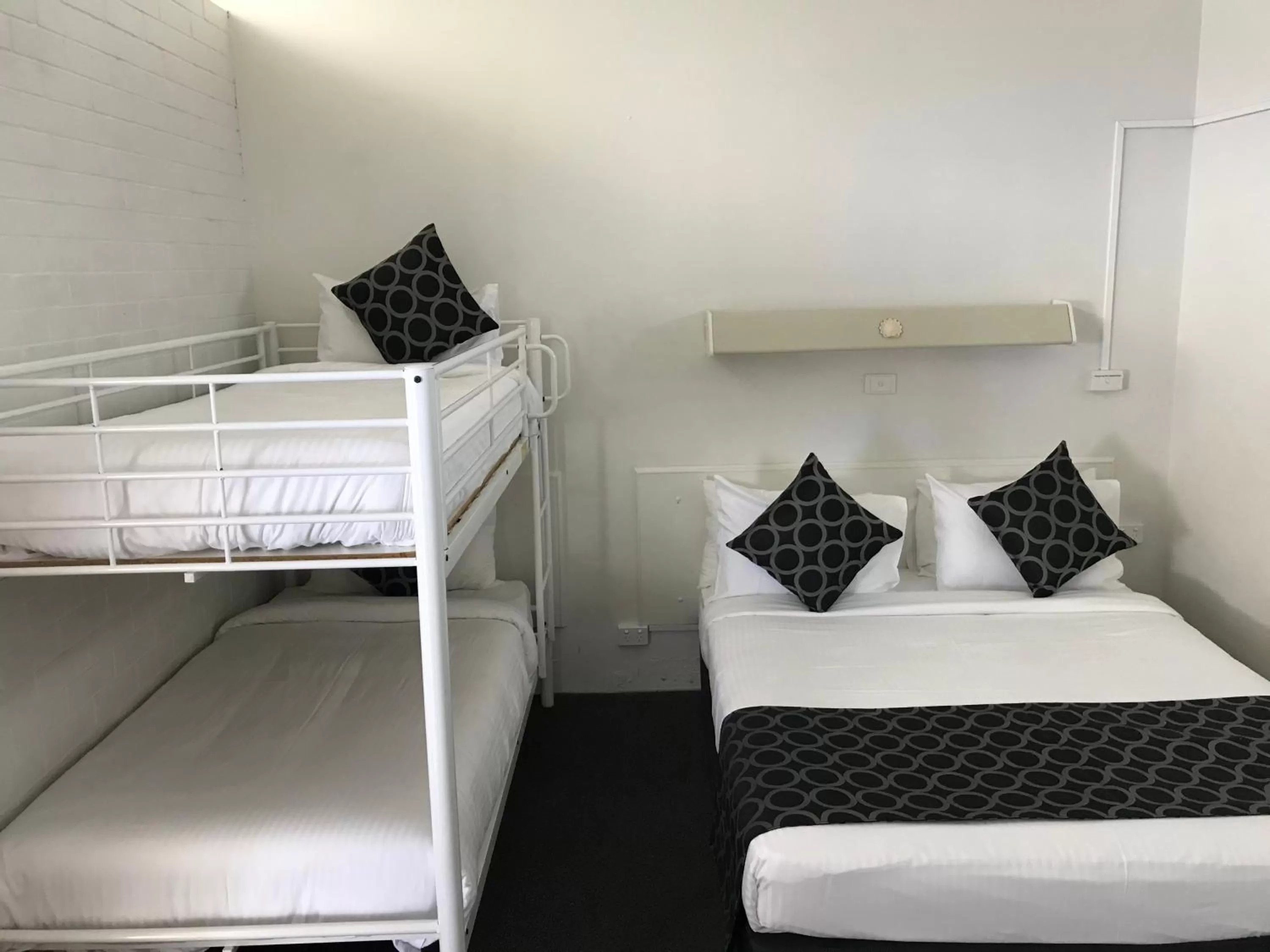 Bed in Coffs Shearwater Motel