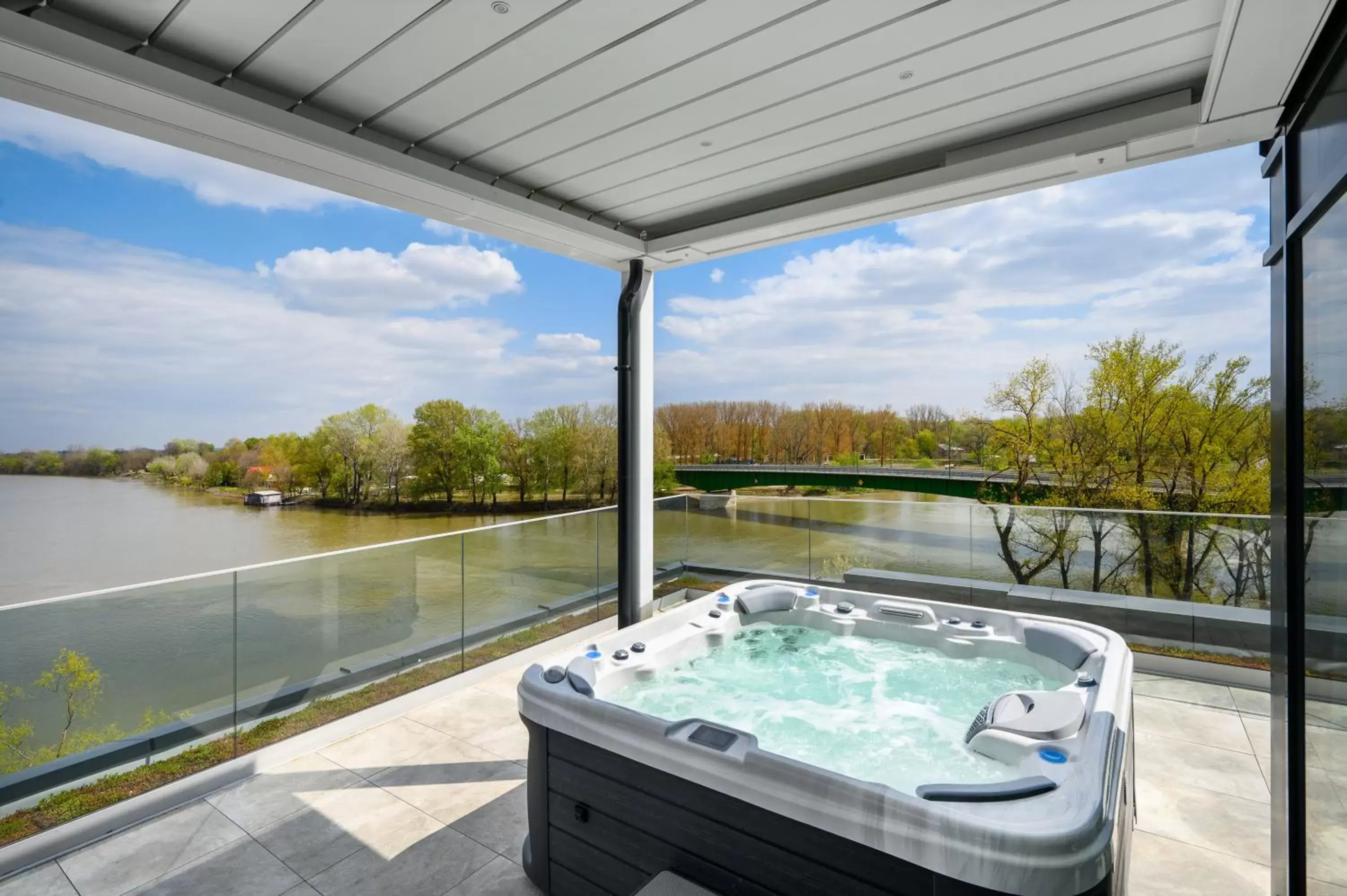 Hot Tub in Mercure Tokaj Center