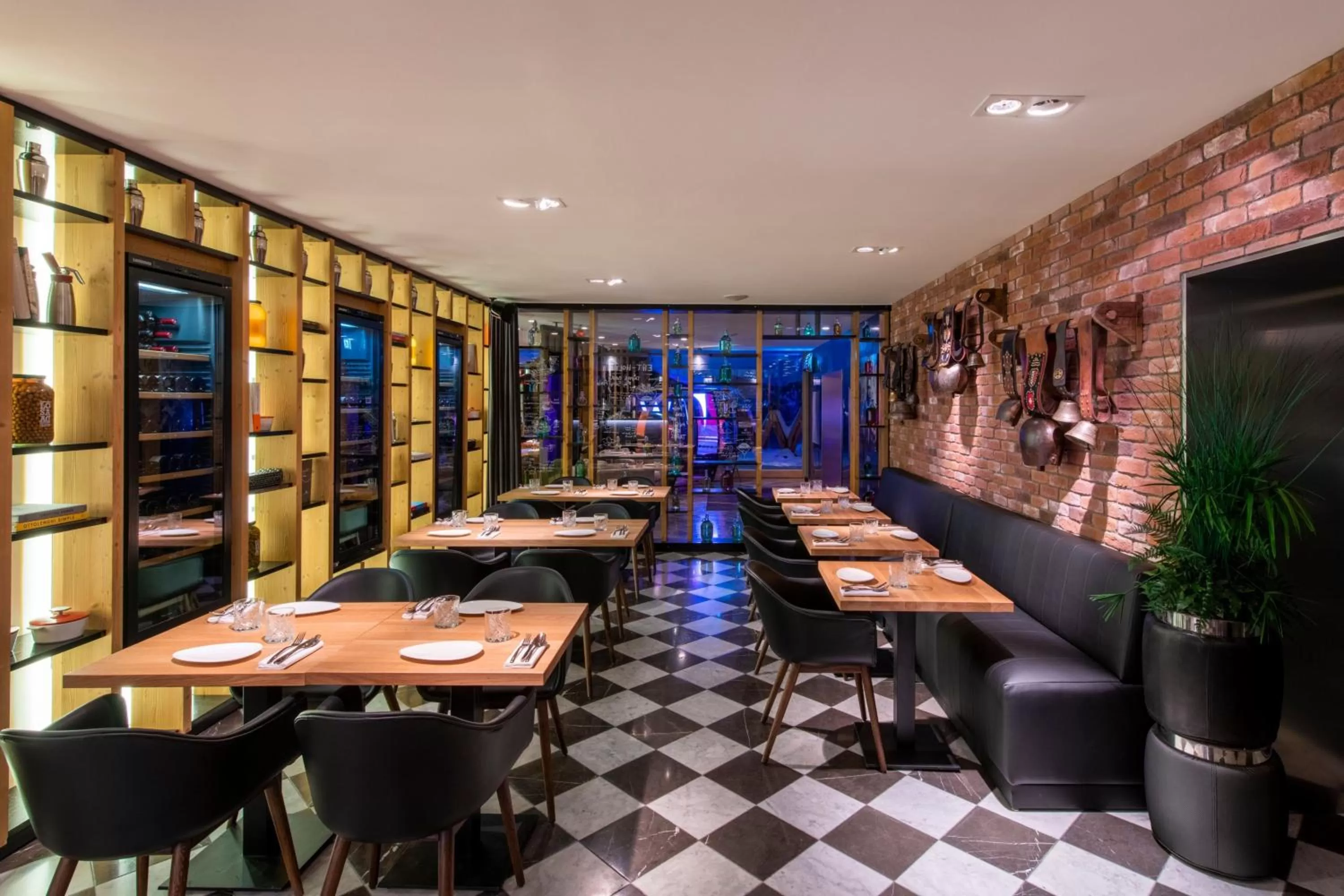 Lounge or bar in W Verbier