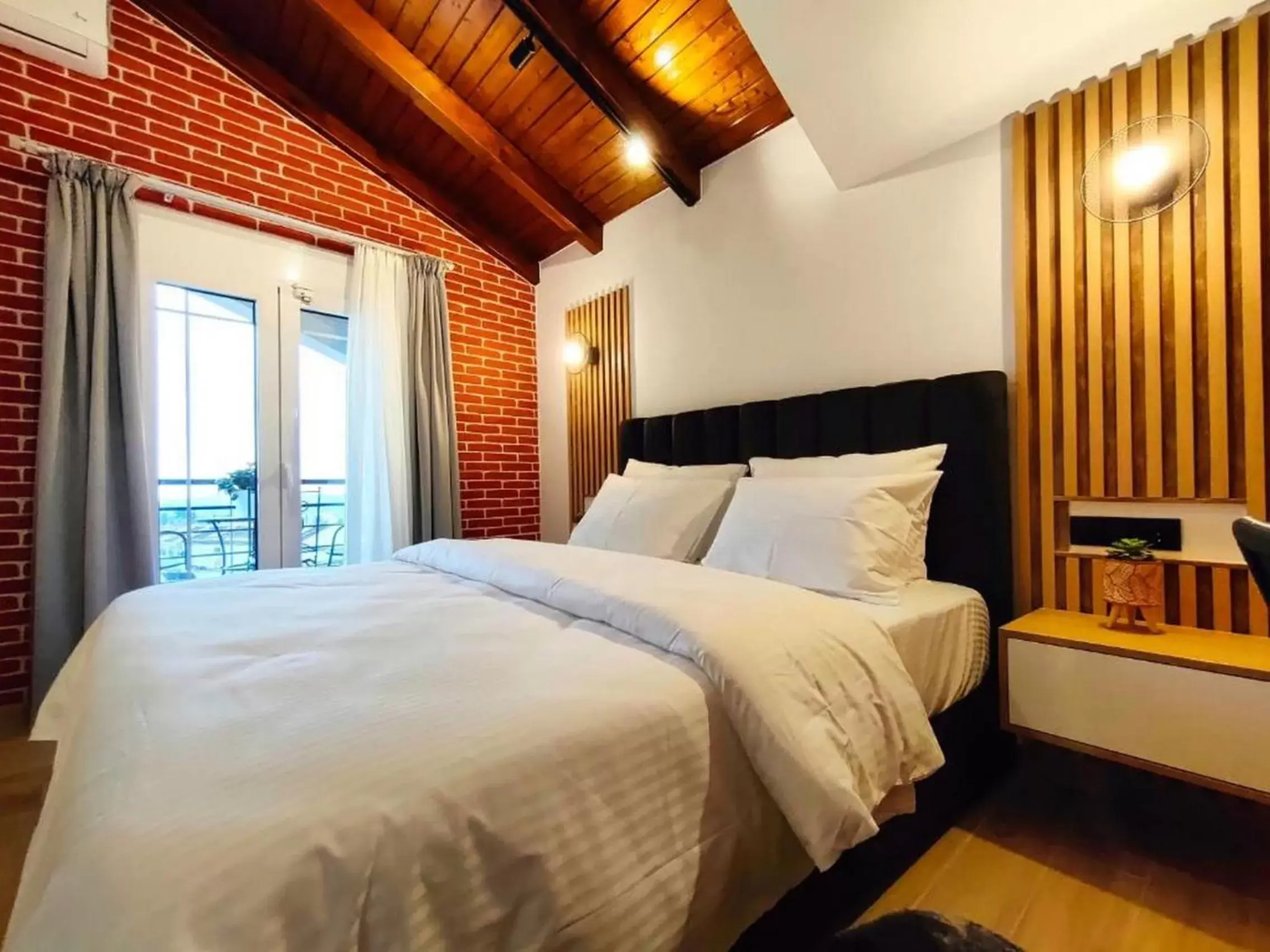 Bedroom, Bed in Centro Urban Suites